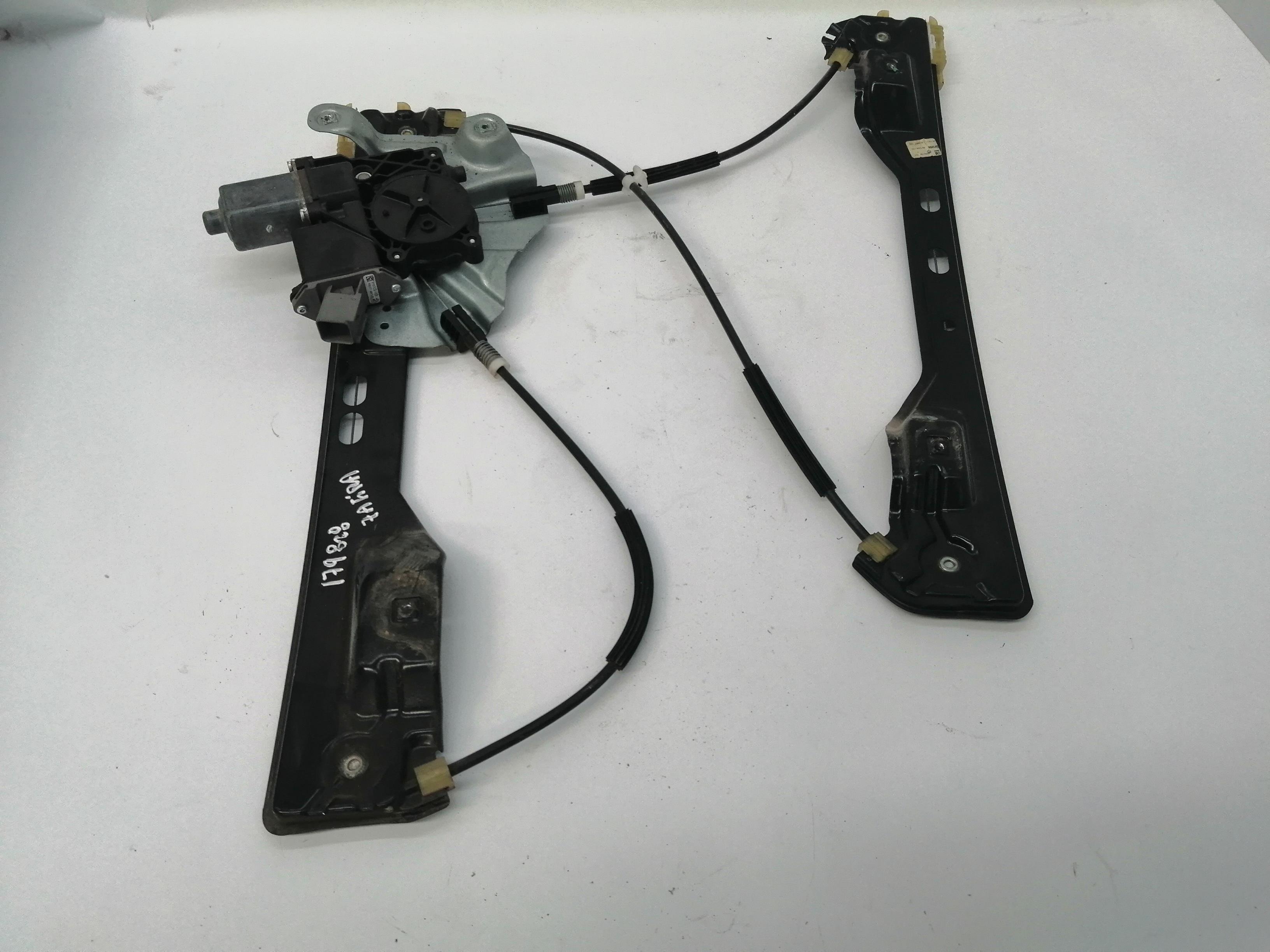 OPEL Zafira C (2012-2016) Vindusregulator foran høyre dør 13369286 24018146