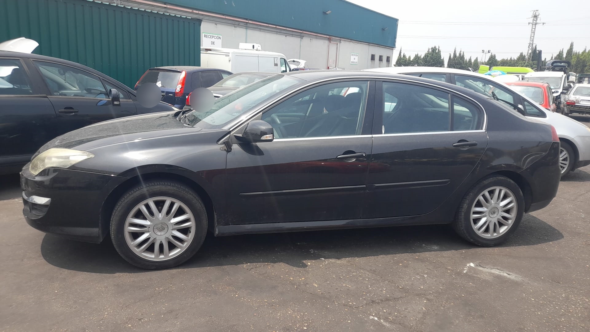 RENAULT Laguna 3 generation (2007-2015) Galinės dešinės durys 821000022R 24546999