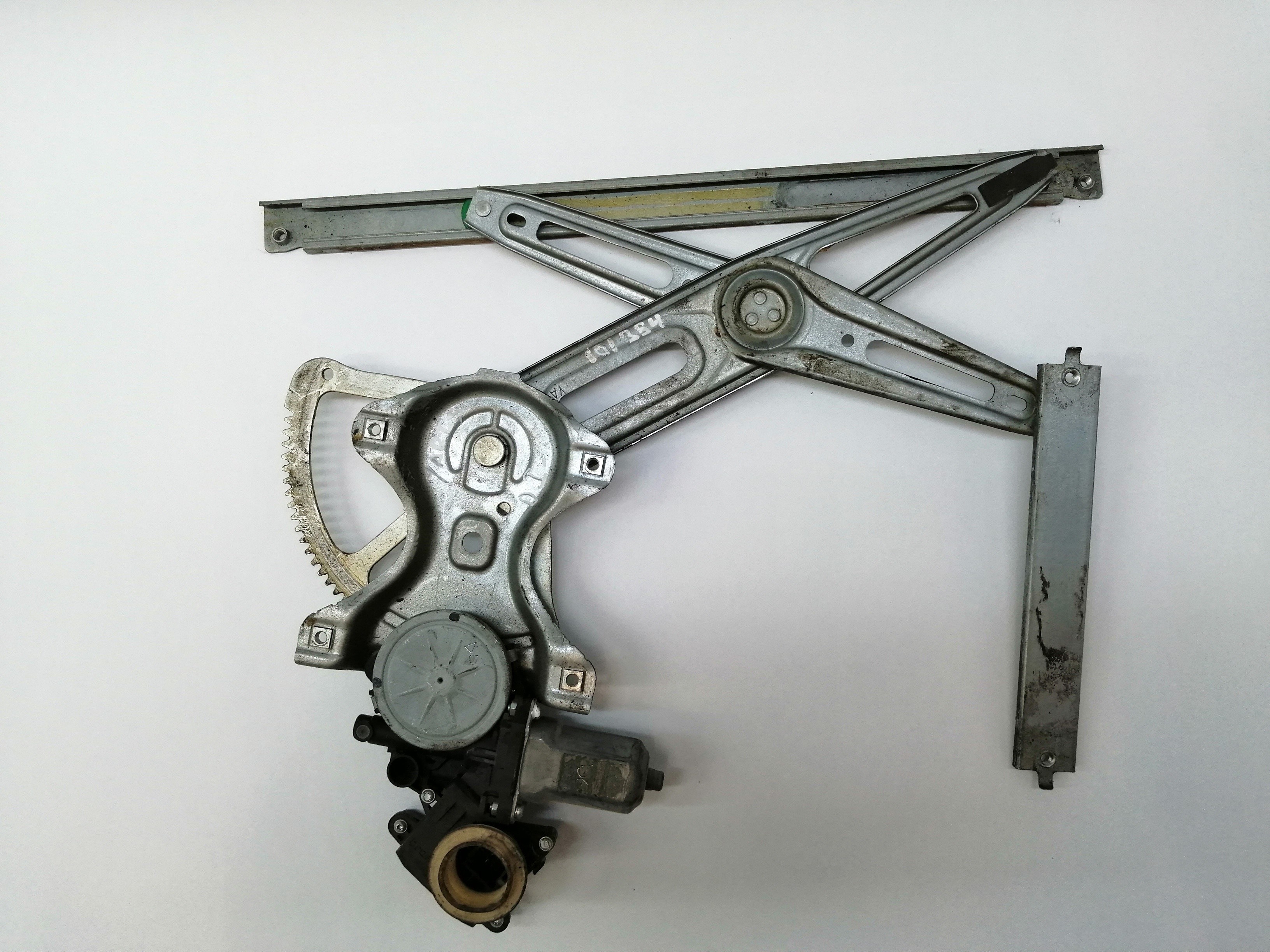 TOYOTA Yaris 2 generation (2005-2012) Front Left Door Window Regulator 698200D041 27505253