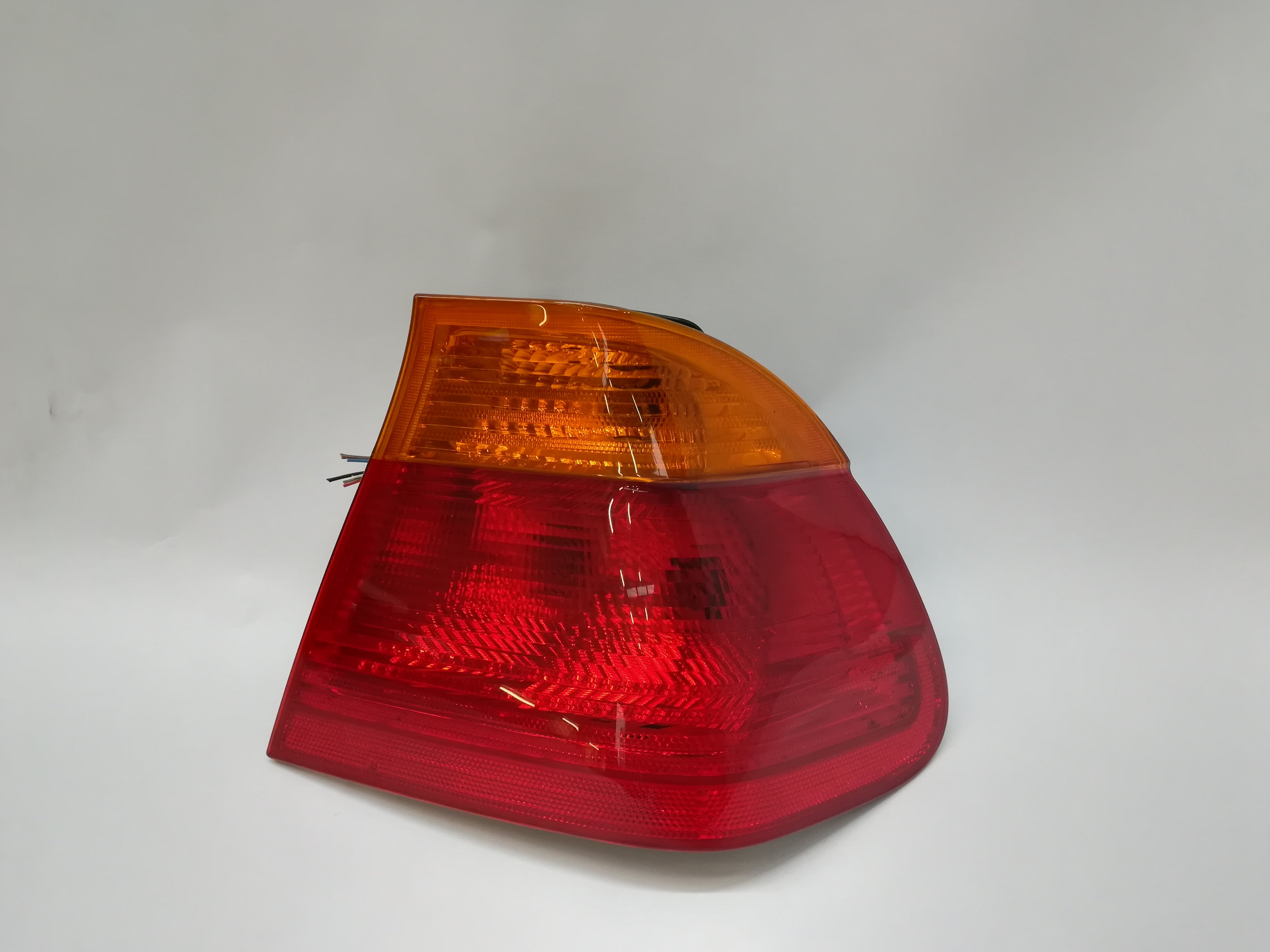 BMW 3 Series E46 (1997-2006) Rear Right Taillight Lamp 63218364922 18575270