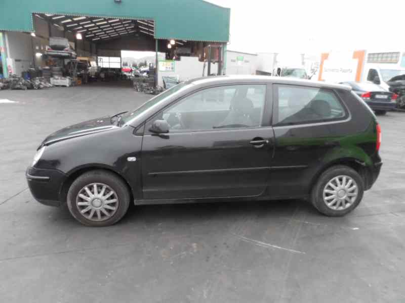 VOLKSWAGEN Polo 4 generation (2001-2009) Etuoikea konepellin tuki 6Q6827550C 18366941