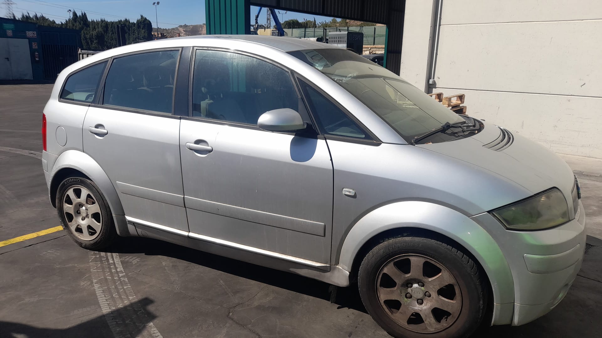 AUDI A2 8Z (1999-2005) Дверь передняя левая 8Z0831051A 24549138