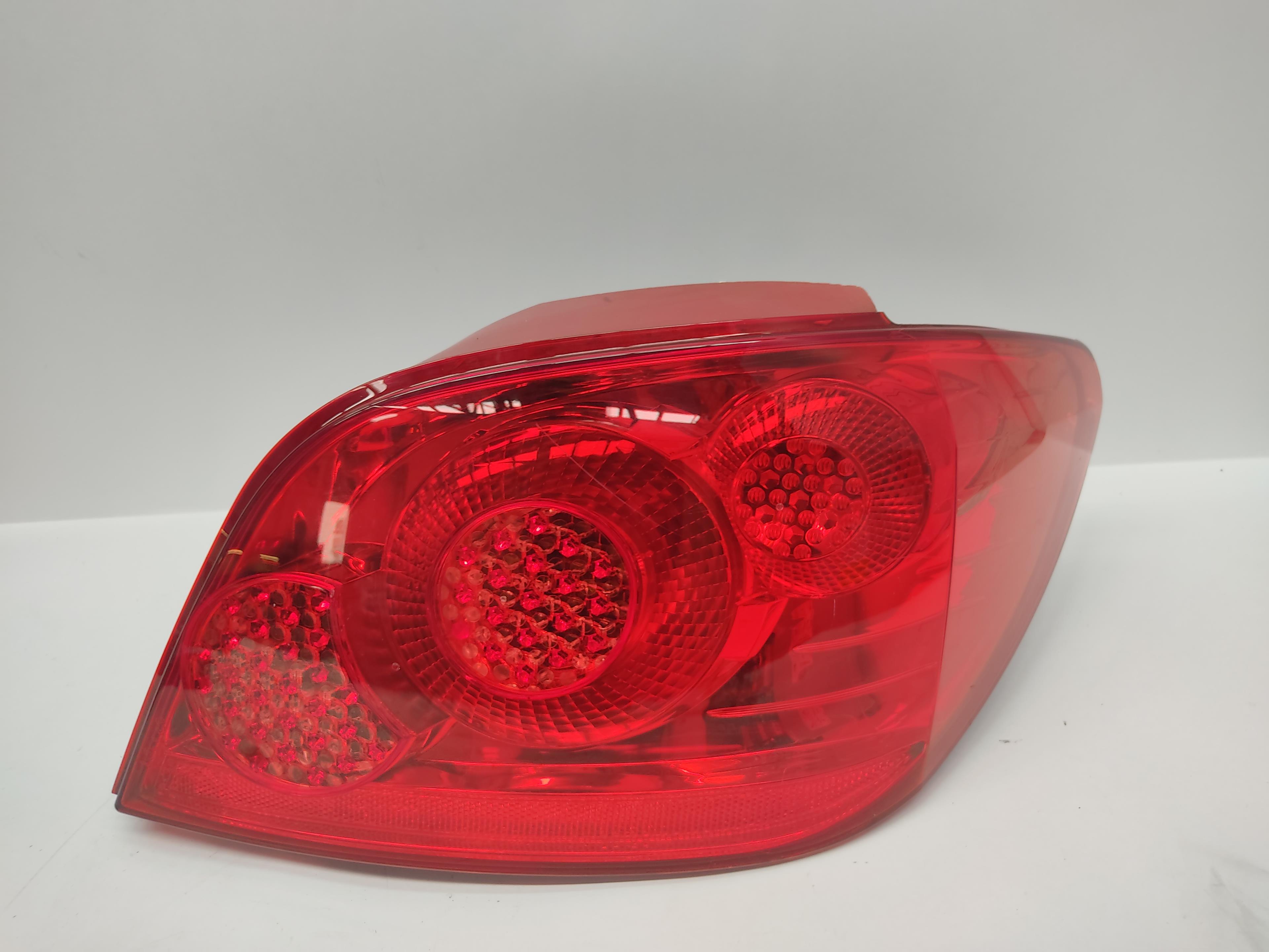 PEUGEOT 307 1 generation (2001-2008) Rear Right Taillight Lamp 6351X0 25199492