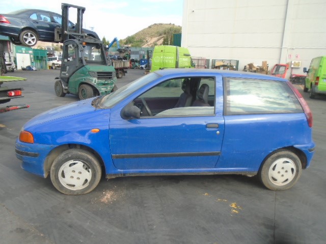 MAZDA Punto 1 generation (1993-1999) Egyéb vezérlőegységek 46473394 18518718