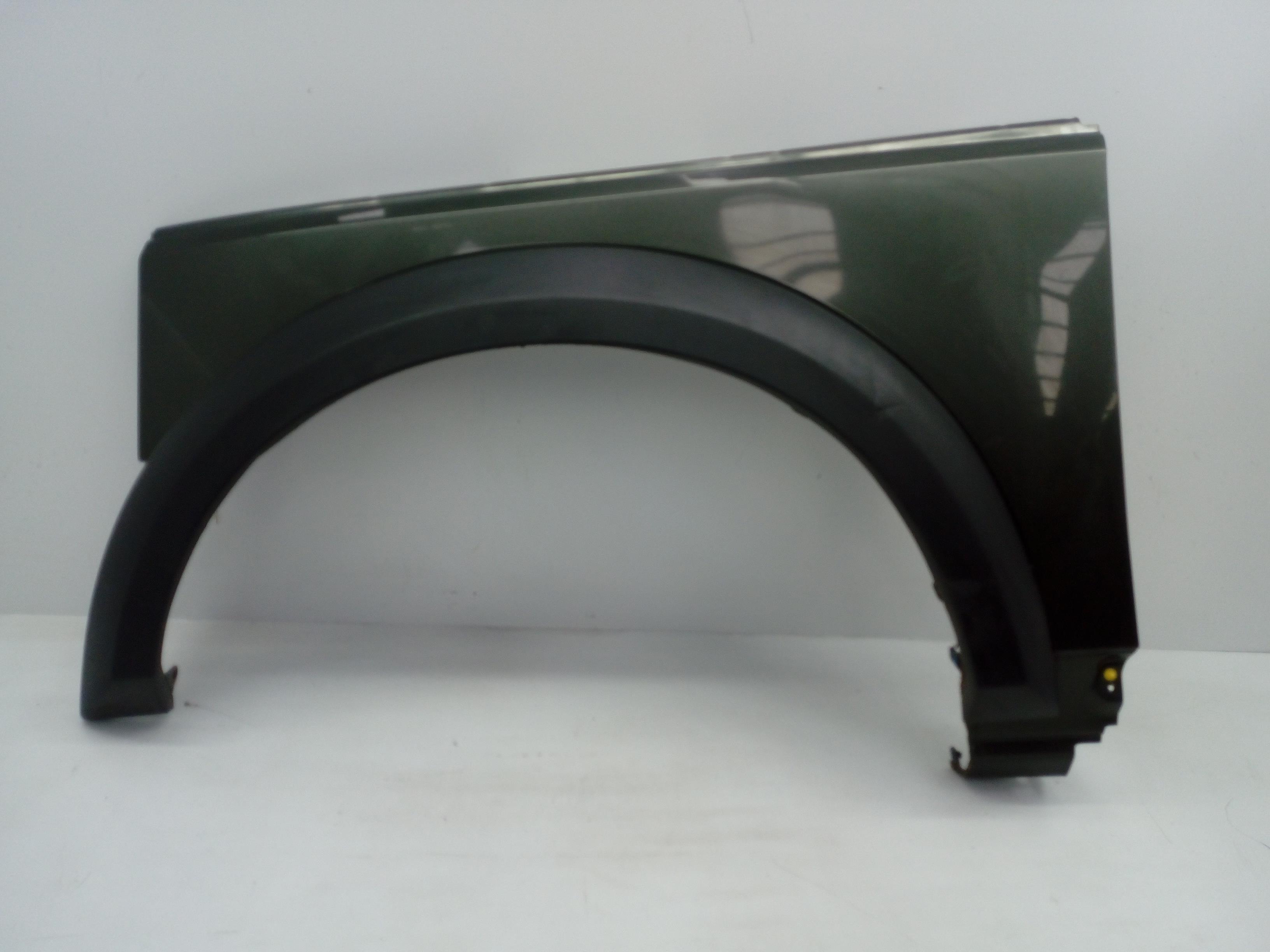 LAND ROVER Discovery 3 generation (2004-2009) Front Left Fender ASB780030 24034772