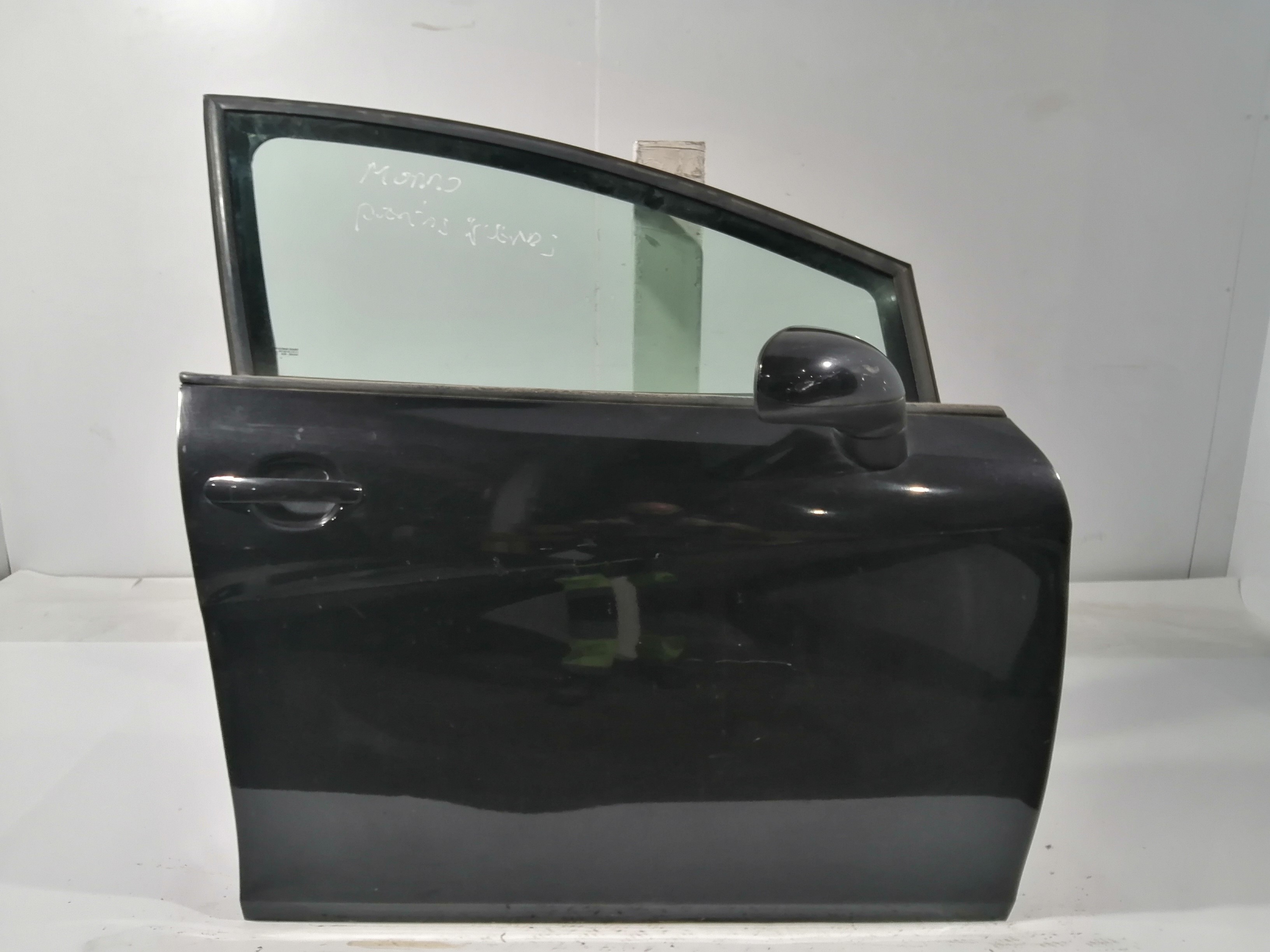 SEAT Leon 2 generation (2005-2012) Front Right Door 1P0831056A 24015413