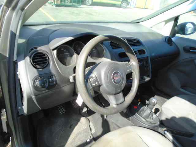 SEAT Toledo 3 generation (2004-2010) Front Right Seatbelt 5P0857706B 18438557