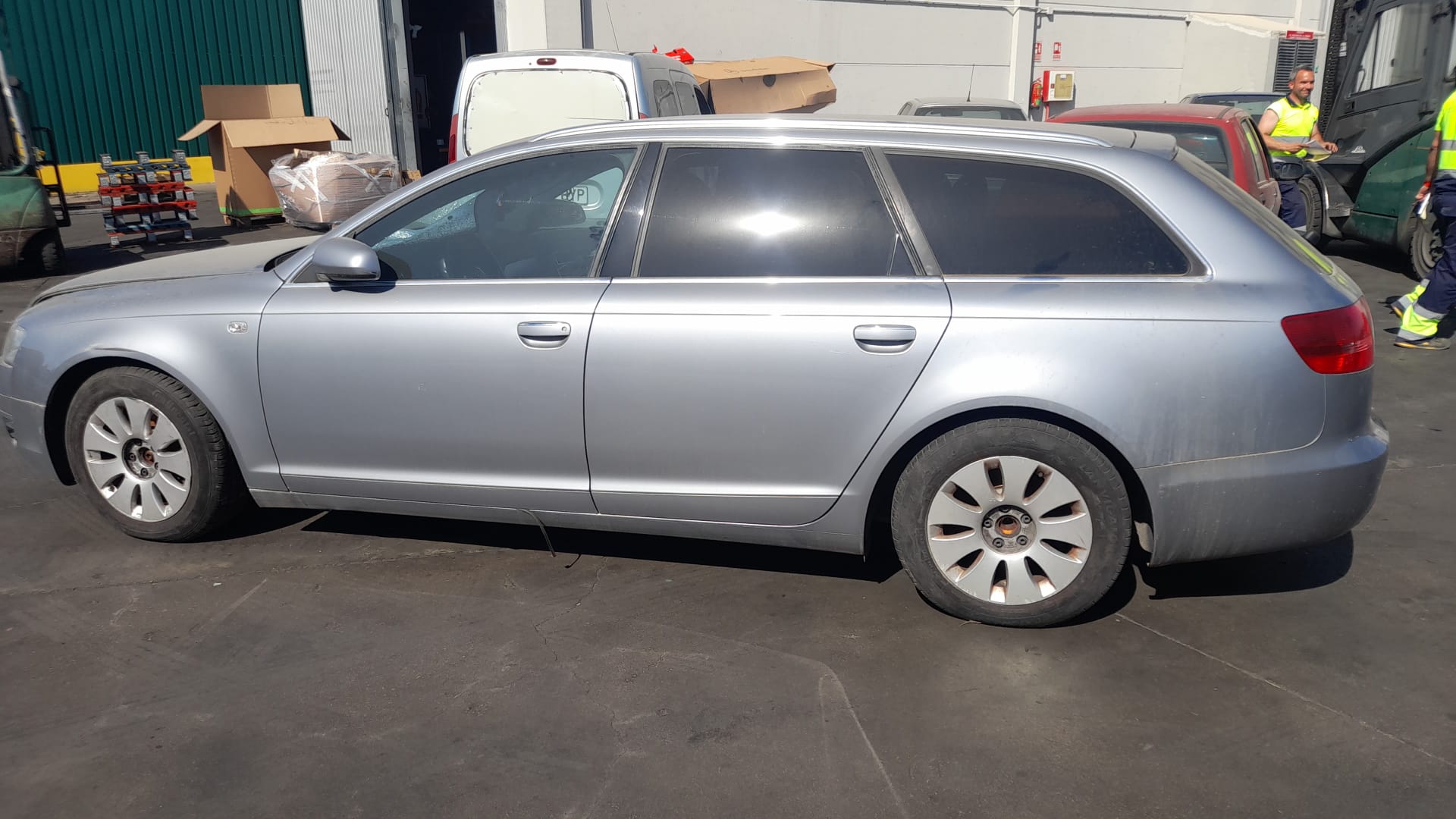 AUDI A6 C6/4F (2004-2011) Δεξί πίσω πίσω φως 4F9945096,4F9945096 18352721