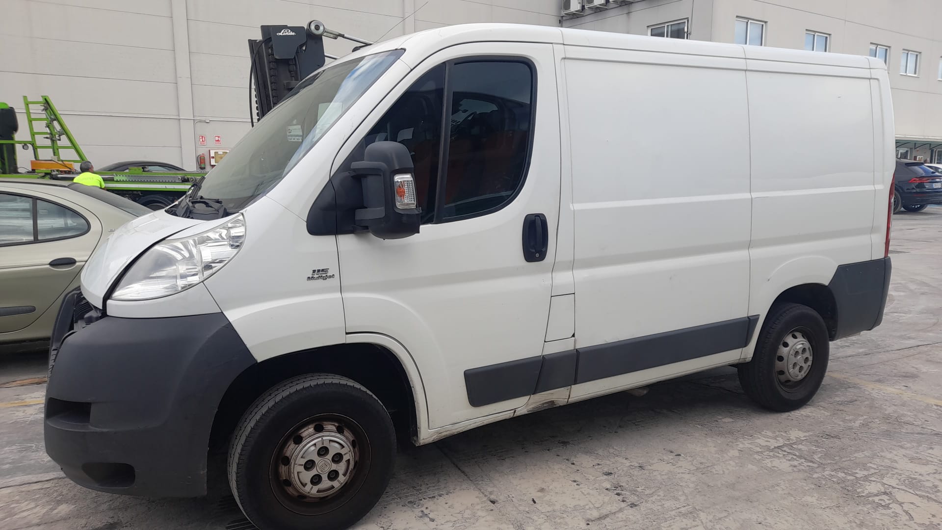 FIAT Ducato 3 generation (2006-2024) Bal első sárvédő 1372154080 18585049