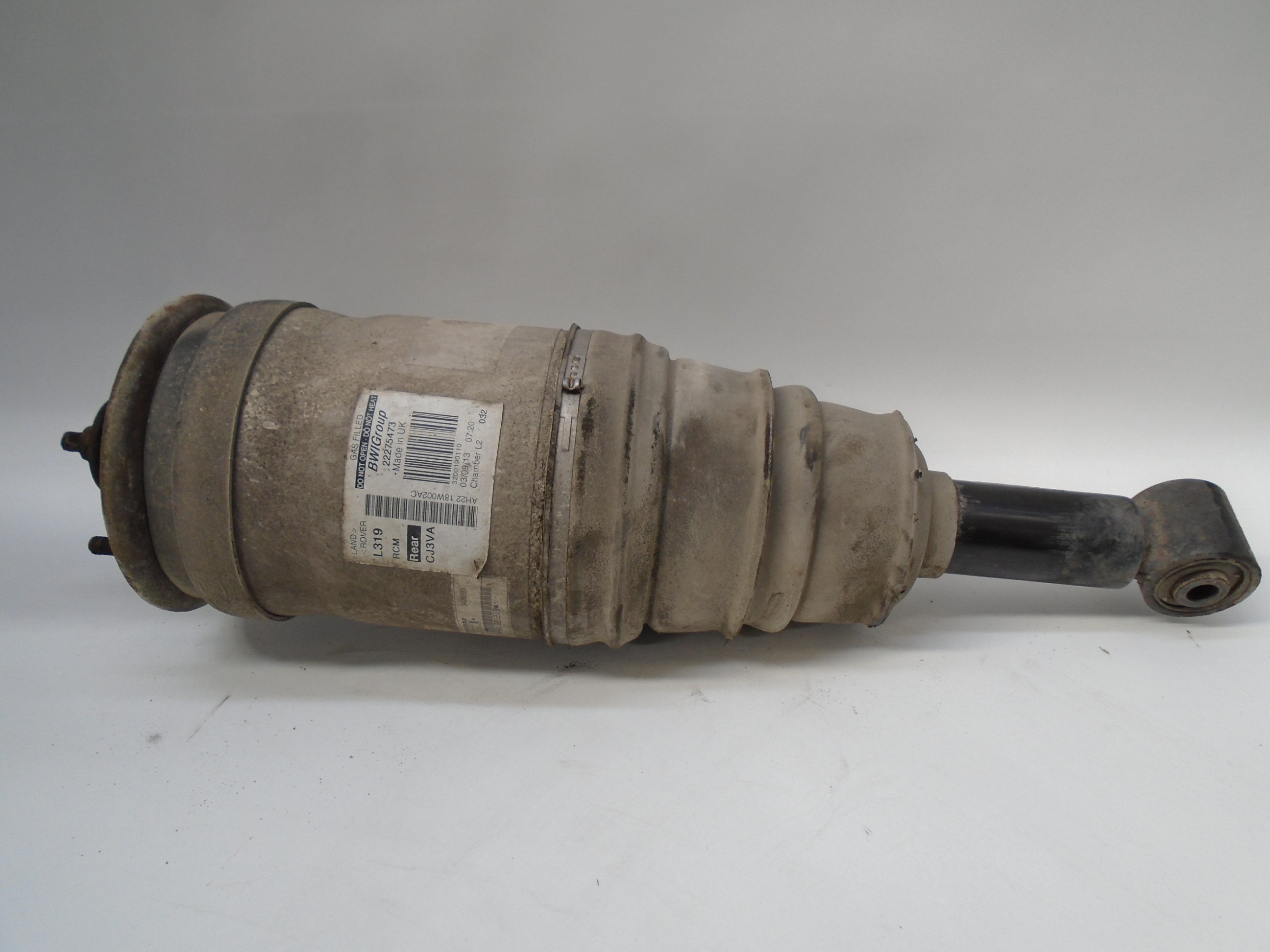 LAND ROVER Discovery 4 generation (2009-2016) Rear Left Shock Absorber RPD500880 18520886