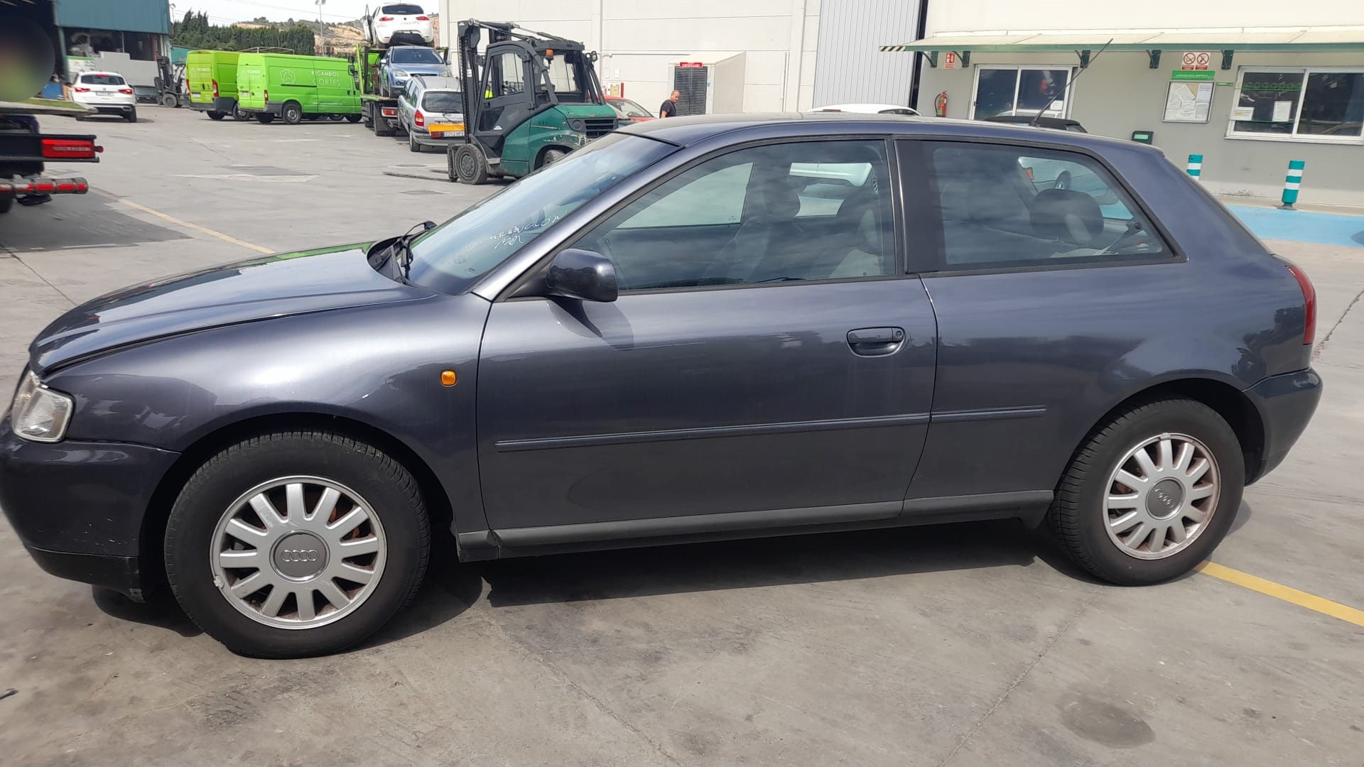 AUDI A3 8L (1996-2003) Galinio dangčio spyna 8L0827505F 25177721