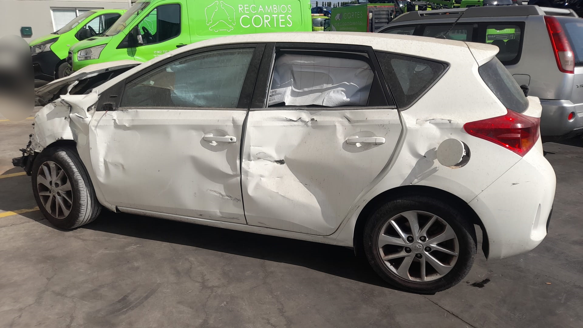 TOYOTA Auris 1 generation (2006-2012) Autres pièces intérieures 8614002010 25175502