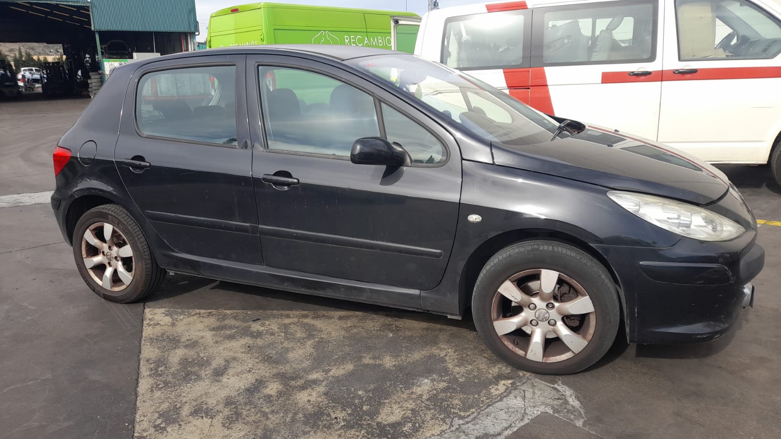 PEUGEOT 307 1 generation (2001-2008) Bagažinės palangė 8794NJ 24031581