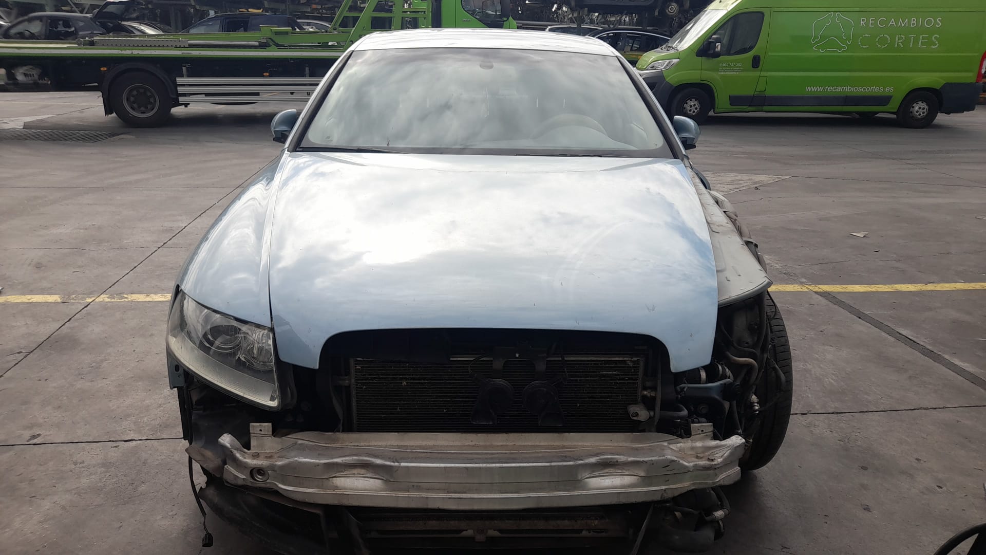 AUDI A6 C6/4F (2004-2011) Дверь передняя левая 4F0831051F 25209679