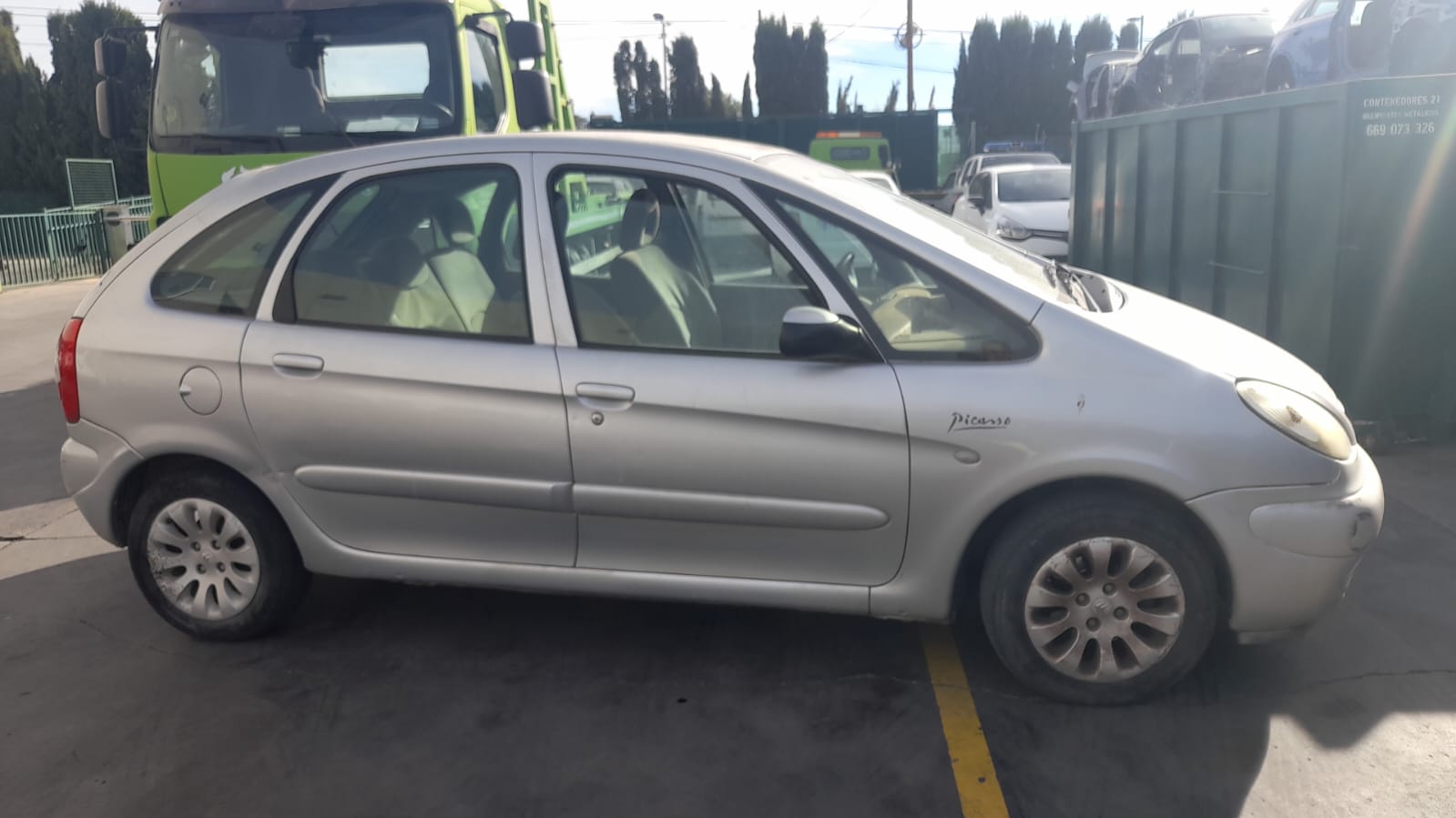 CITROËN Xsara Picasso 1 generation (1999-2010) Левая противотуманка переднего бампера 6204AA 24020332