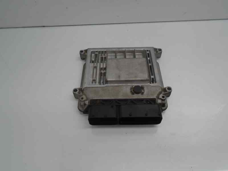 KIA Cee'd 1 generation (2007-2012) Engine Control Unit ECU 0261201324 27509762