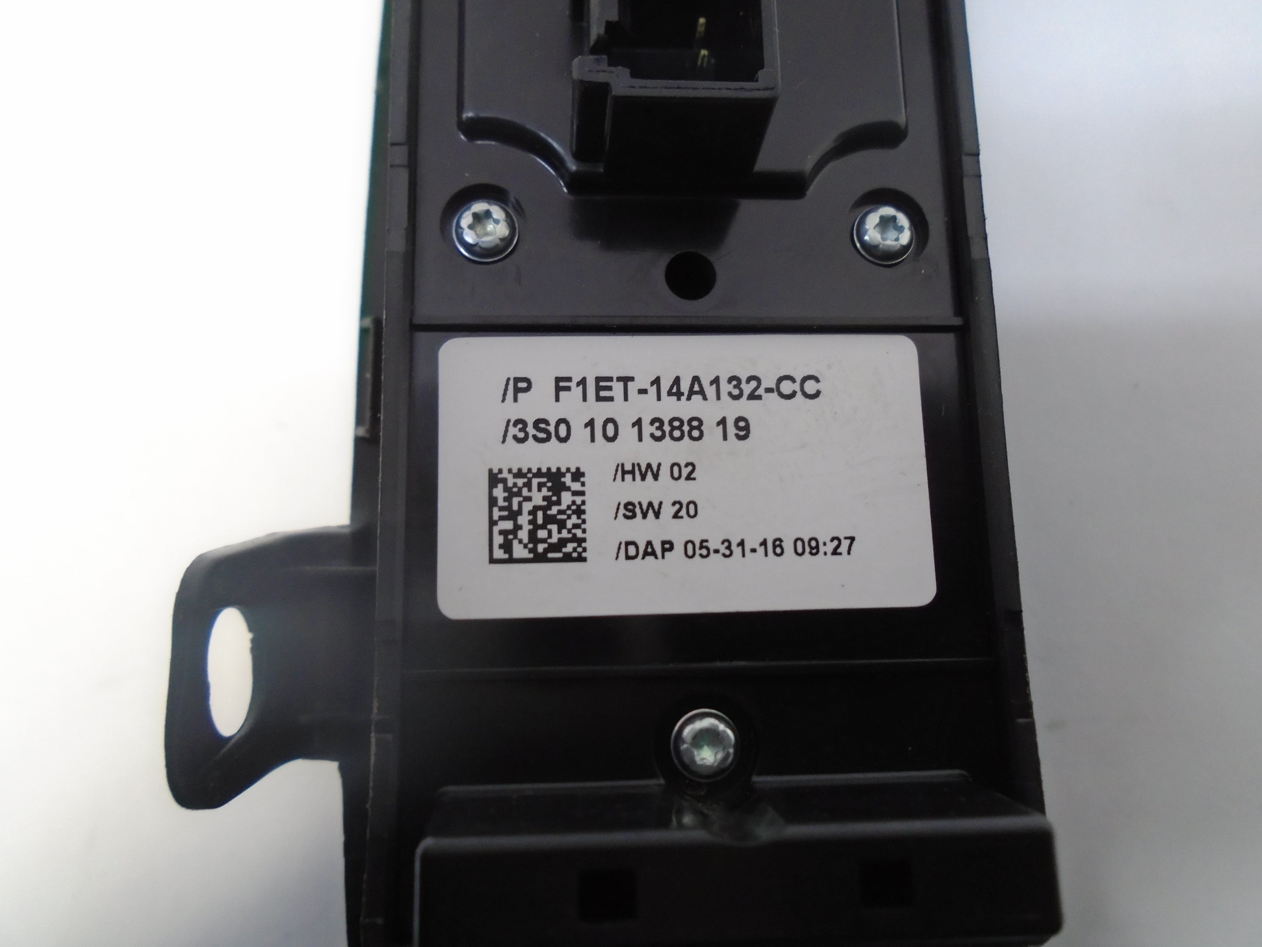 FORD Focus 3 generation (2011-2020) Front Left Door Window Switch 2033142 18530469