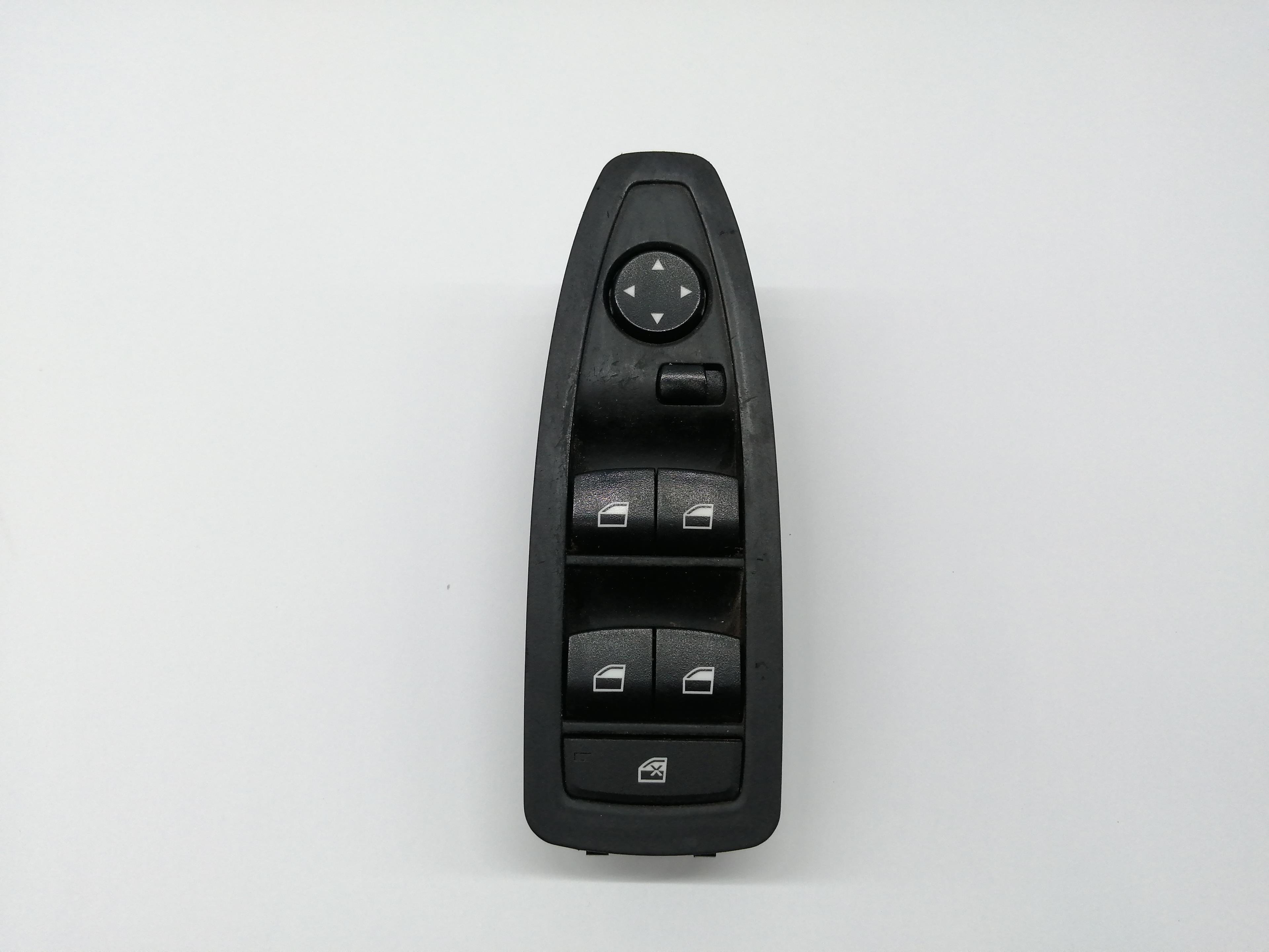 BMW 1 Series F20/F21 (2011-2020) Front Left Door Window Switch 61319208109 26767595