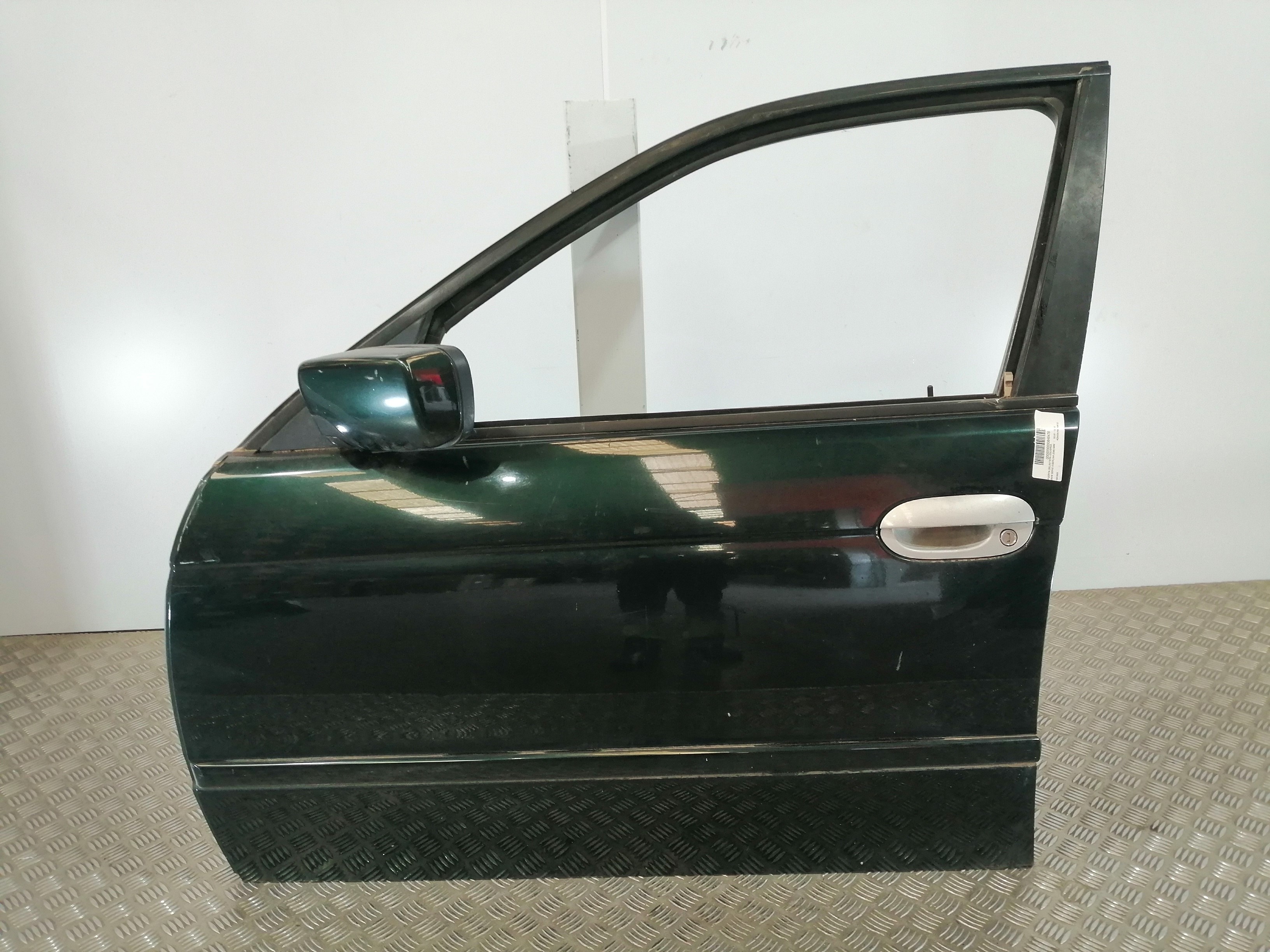 BMW 5 Series E39 (1995-2004) Front Left Door 41518216817 18555783