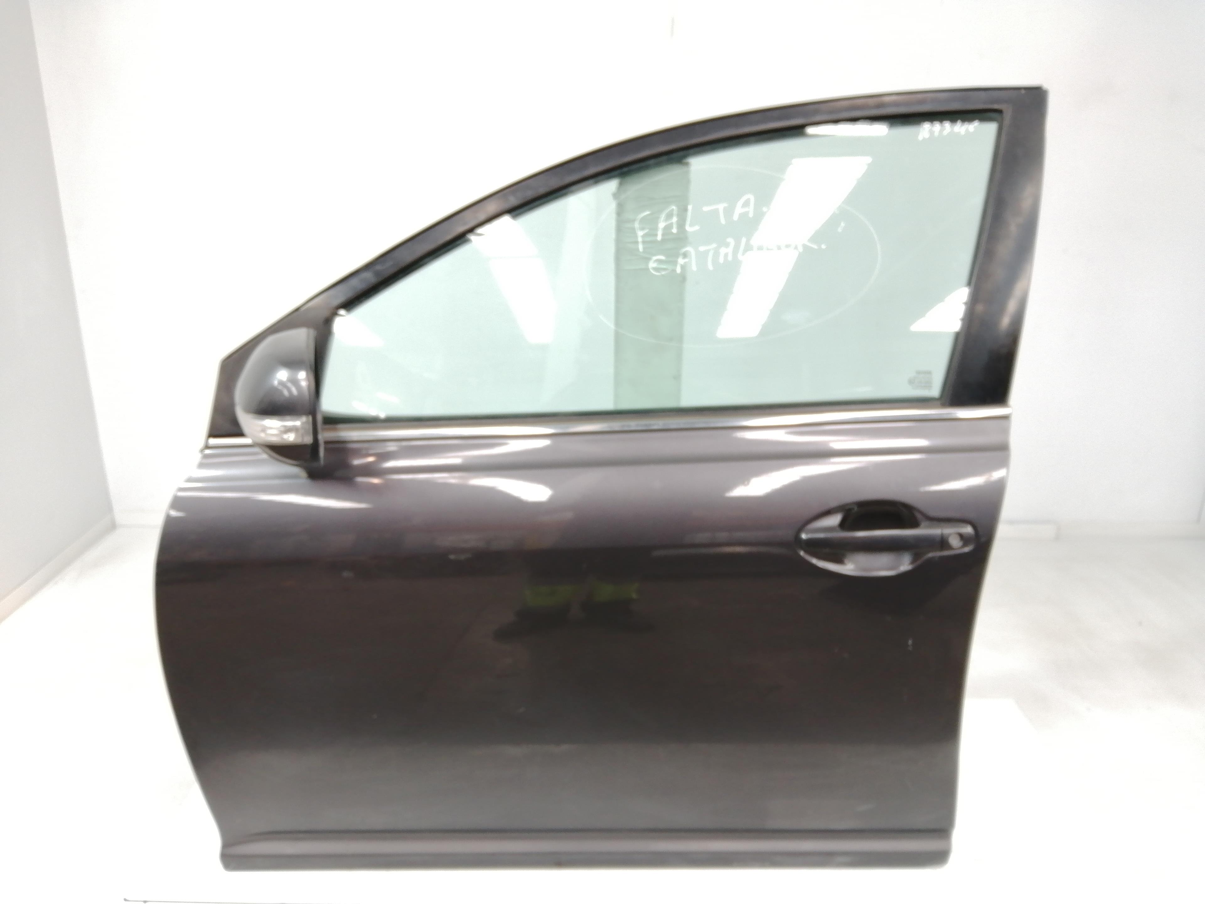 TOYOTA Avensis 2 generation (2002-2009) Front Left Door 6700205050 24548978