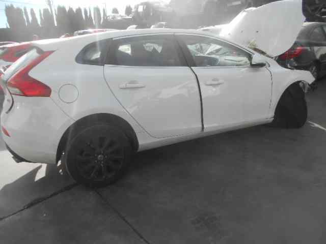 VOLVO V40 2 generation (2012-2020) Другие внутренние детали 31382906 18406858