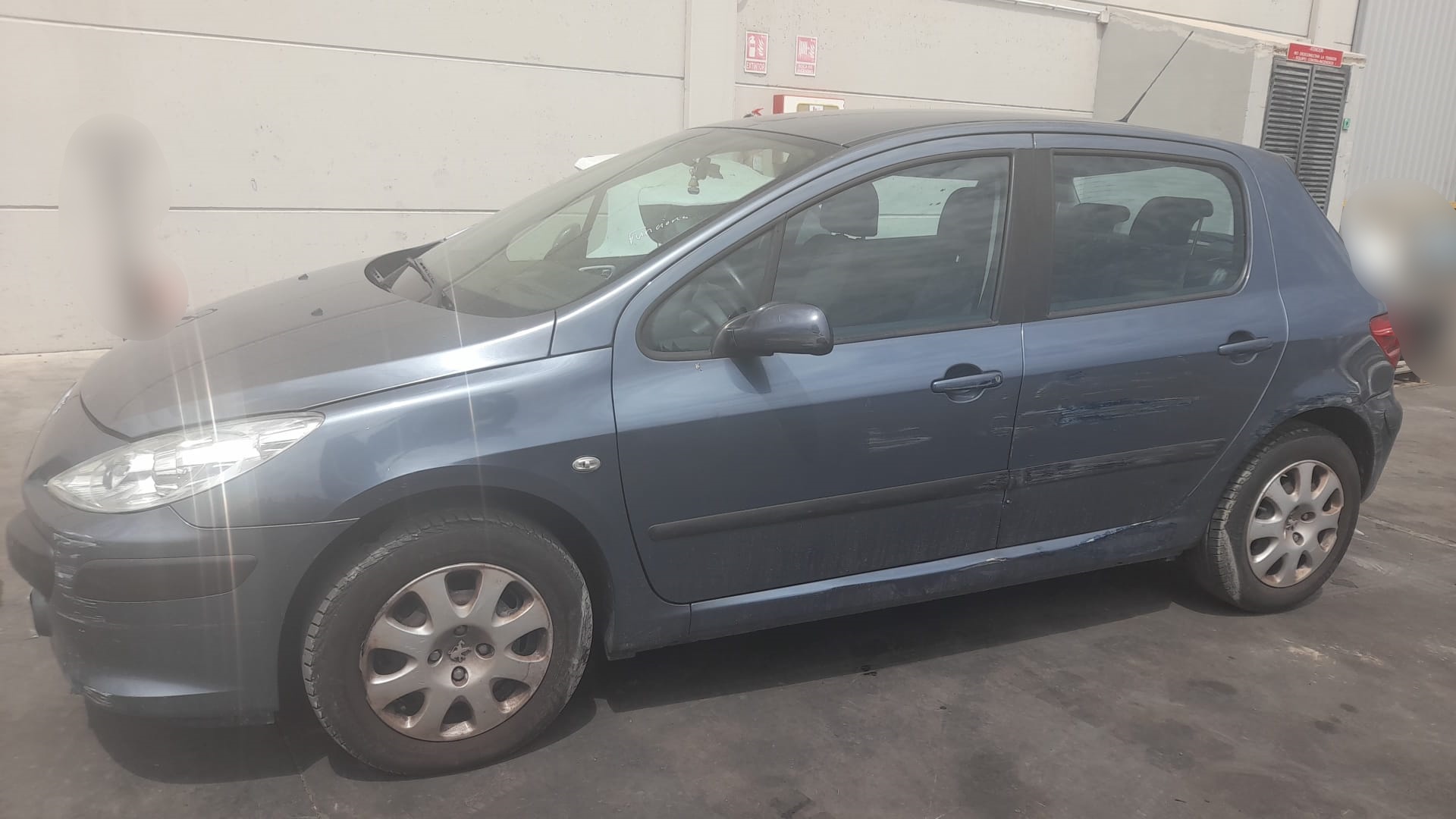 PEUGEOT 307 1 generation (2001-2008) Bagažinės palangė 8794NJ 25175478