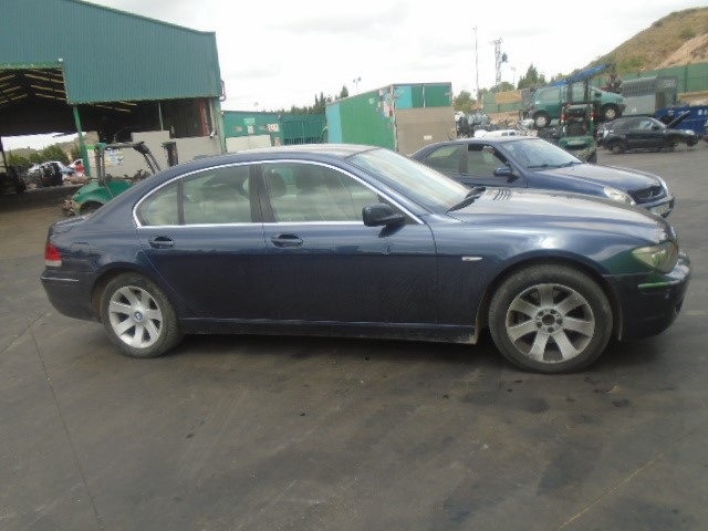 BMW 7 Series E65/E66 (2001-2008) Jobb első ajtó zárja 51217202146 18512071