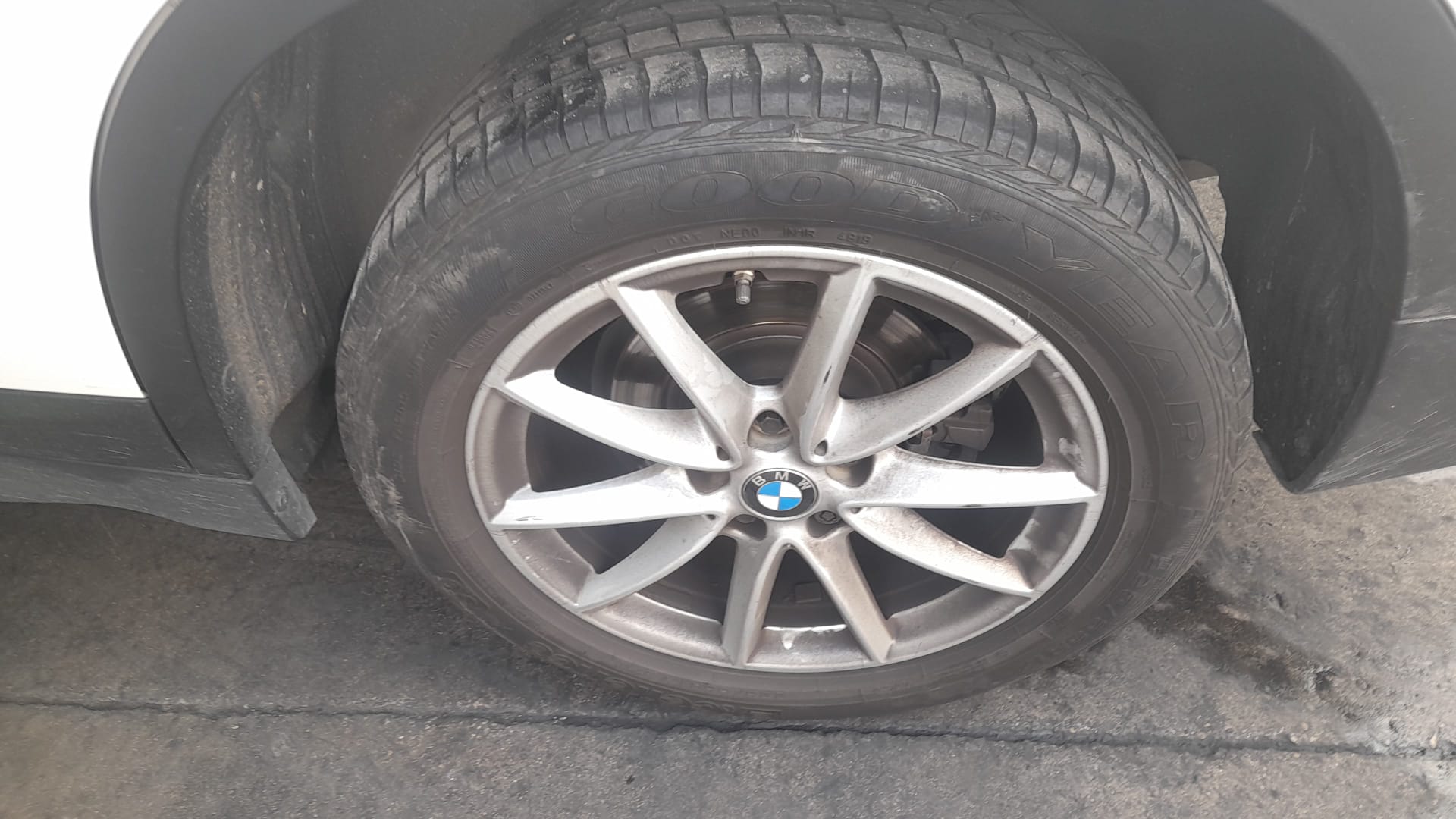 BMW X1 F48/F49 (2015-2023) Нижний рычаг передний левый 31126879843 25327974