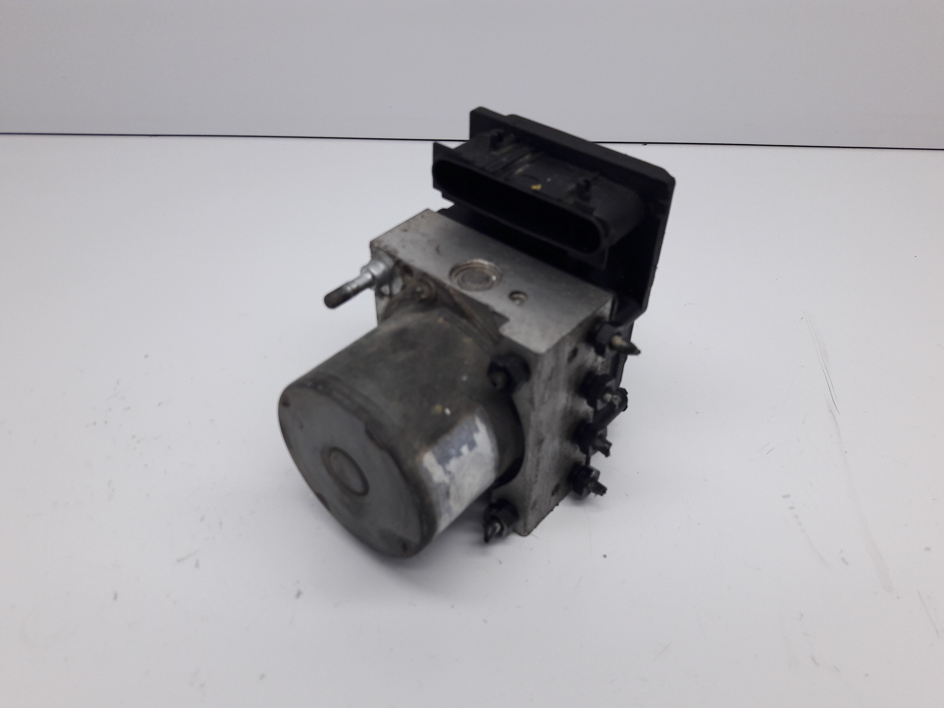 HYUNDAI i30 FD (1 generation) (2007-2012) ABS Pump 589202L300 18638367