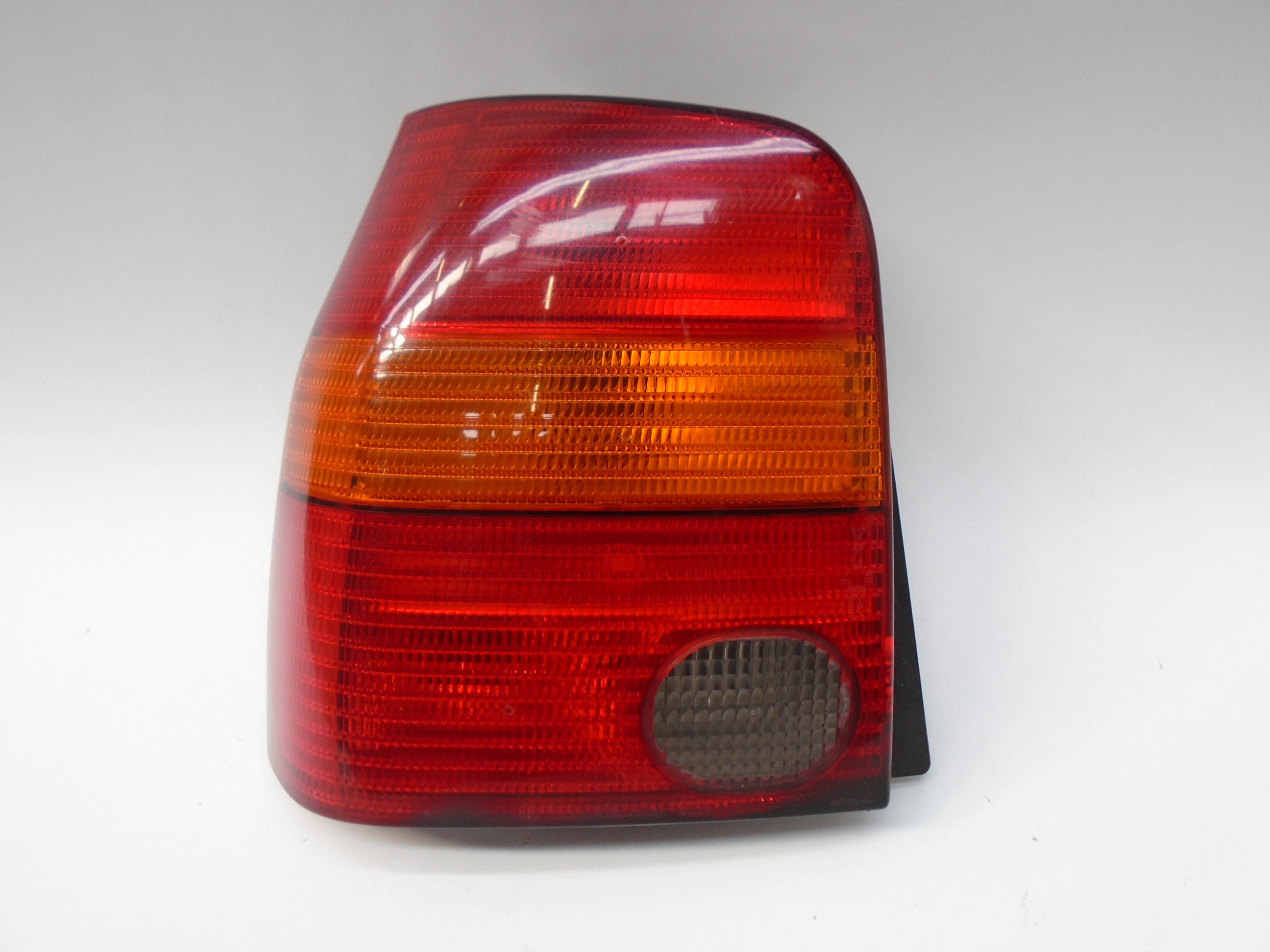 SEAT Arosa 6H (1997-2004) Rear Left Taillight 6H0945111D 18598006
