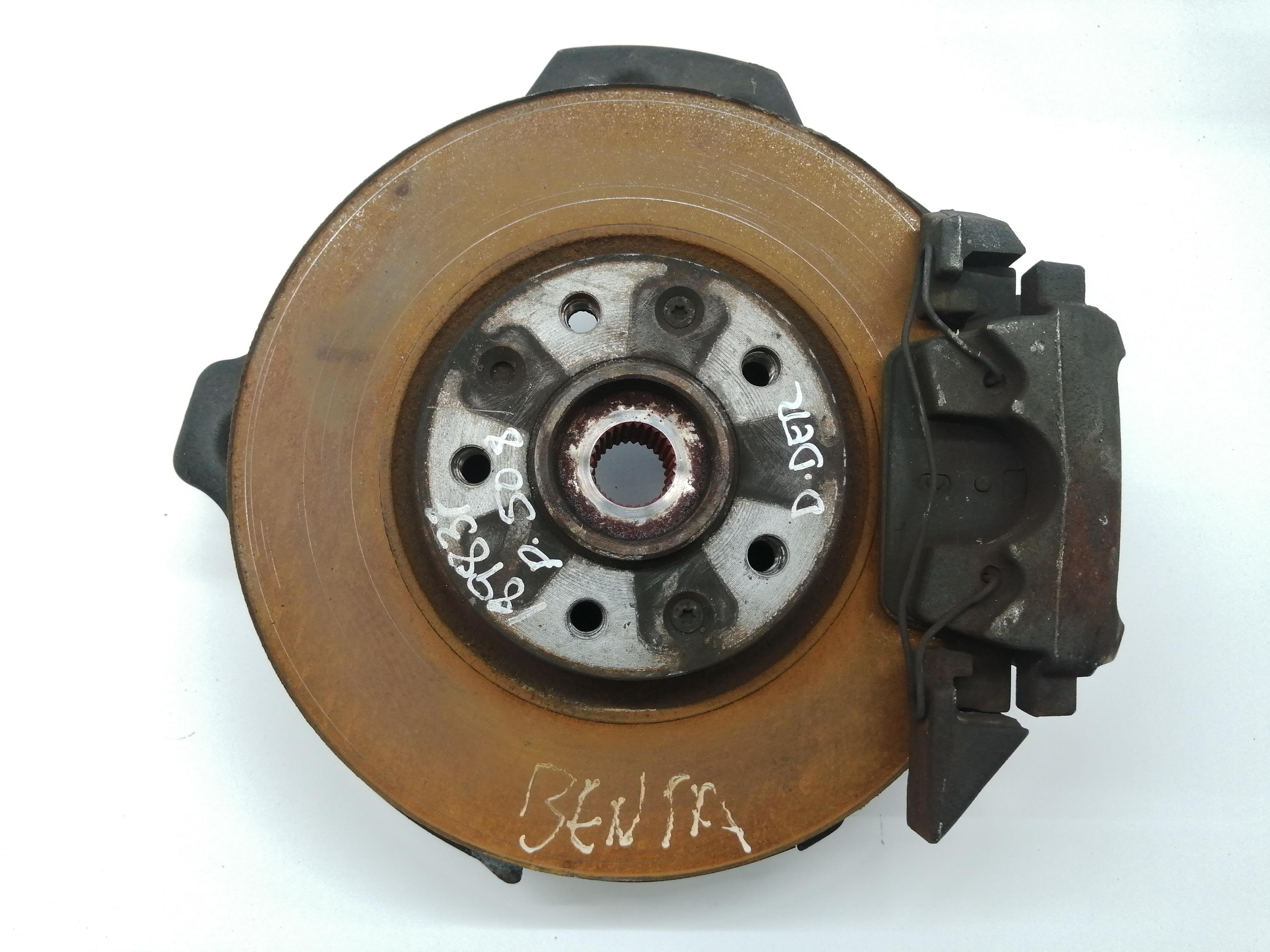 PEUGEOT 508 1 generation (2010-2020) Front Right Wheel Hub 3647A9 26587449