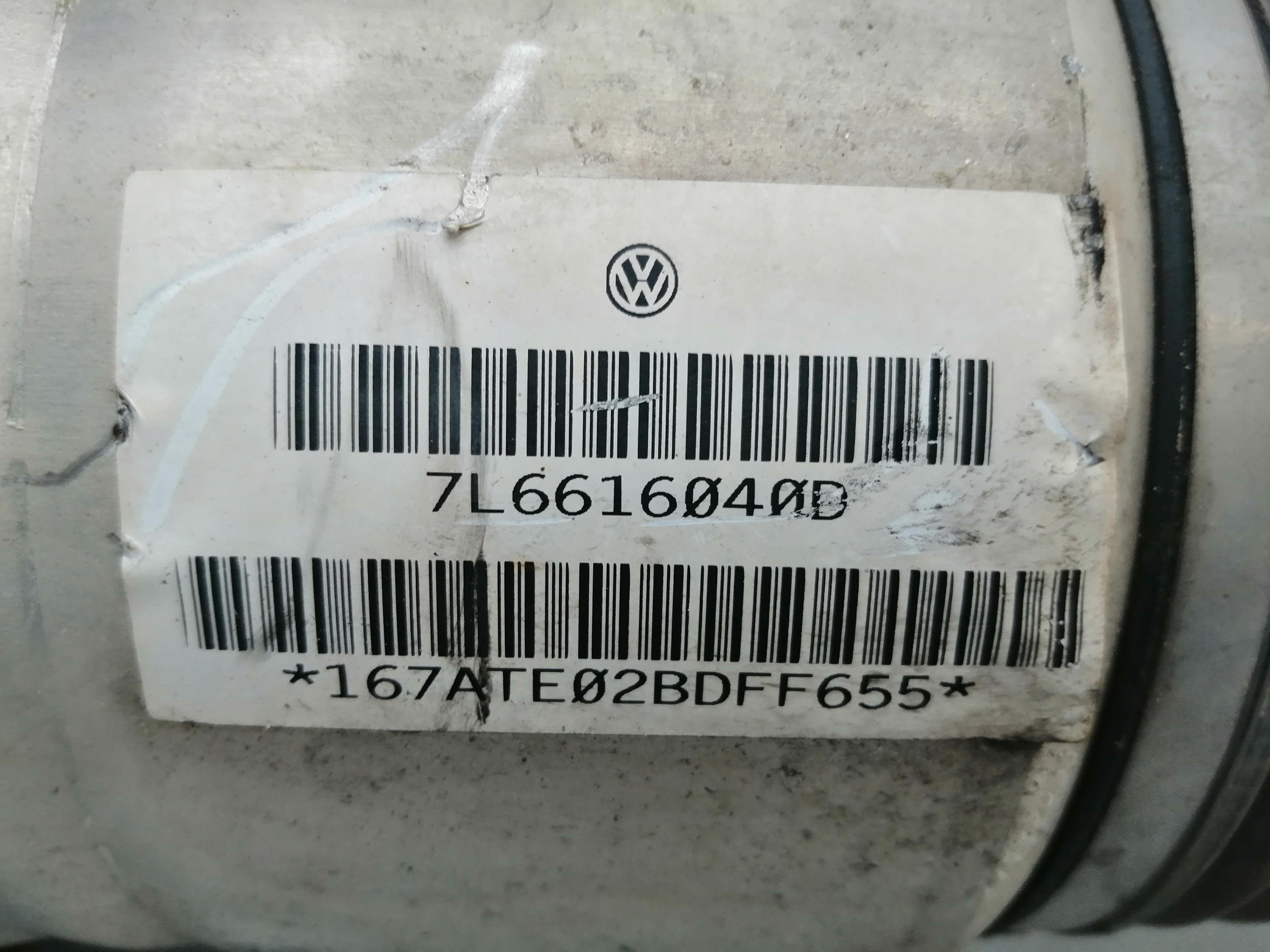VOLKSWAGEN Touareg 1 generation (2002-2010) Front Right Shock Absorber 7L6413032R 25196370