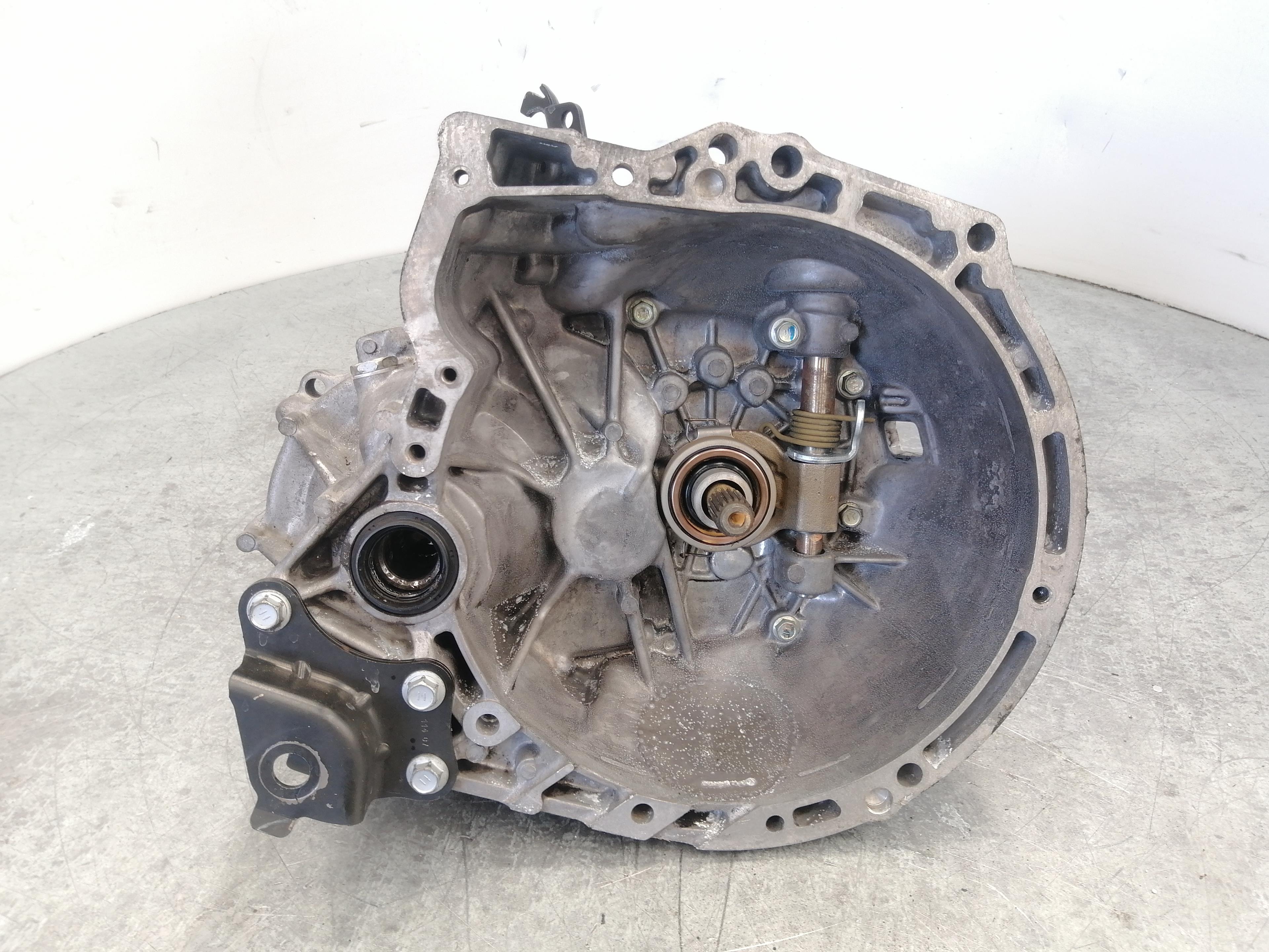 PEUGEOT 107 Peugeot 107 (2005-2014) Gearbox 20TT01 25199430