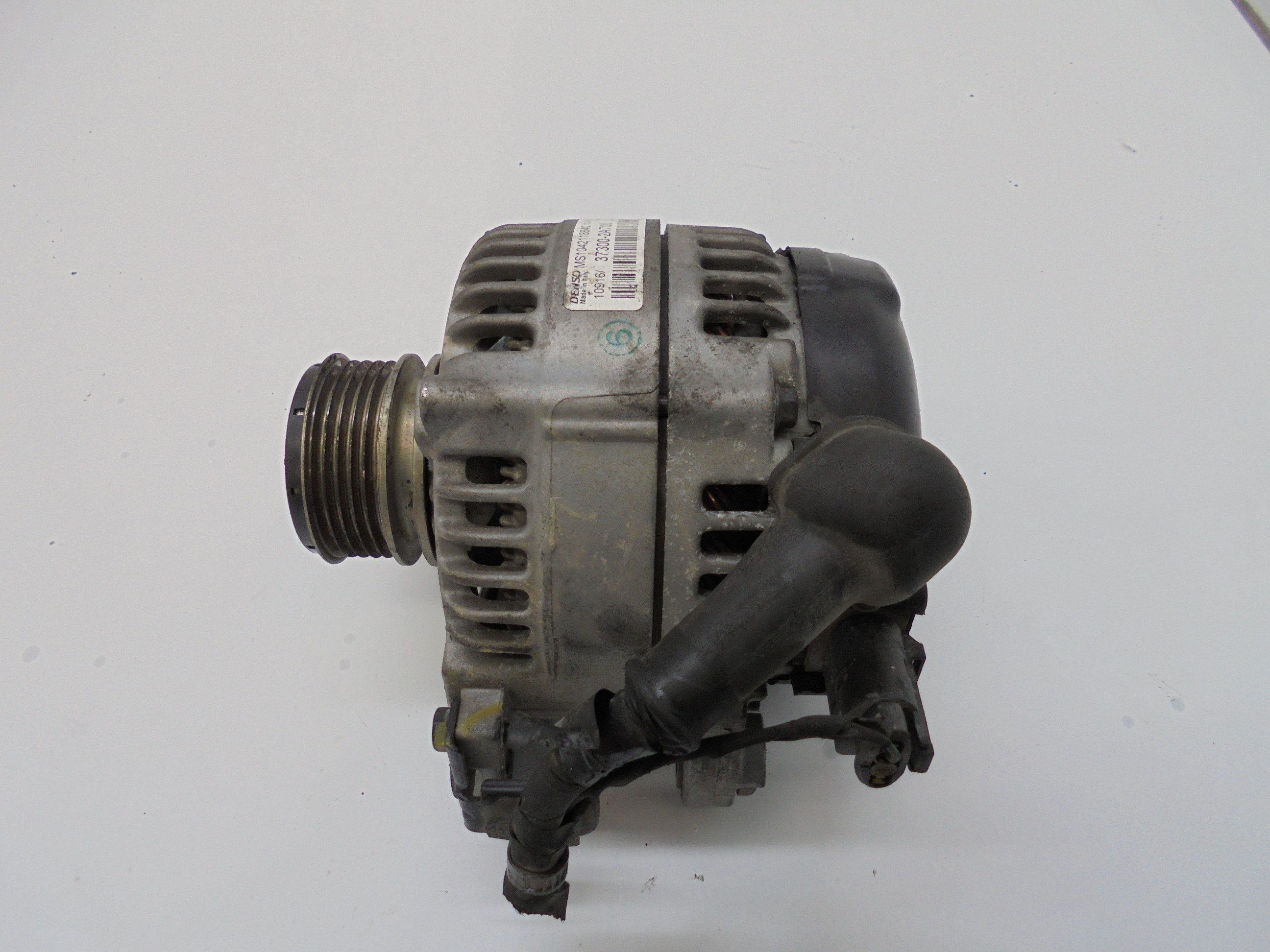 HYUNDAI Tucson 3 generation (2015-2021) Alternator 373002A700 18519415