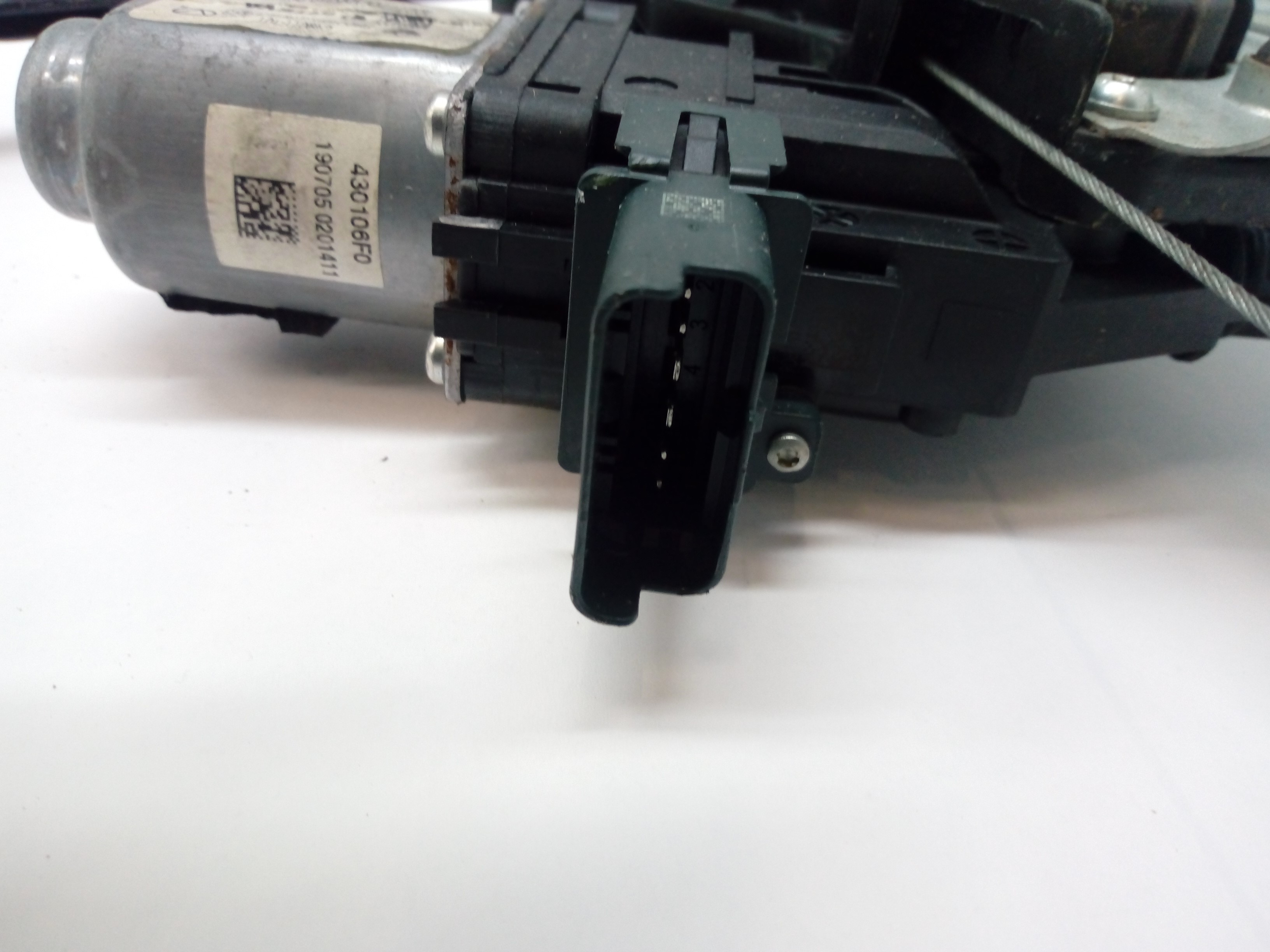 RENAULT Megane 3 generation (2008-2020) Front Right Door Window Regulator 807206746R 18565311