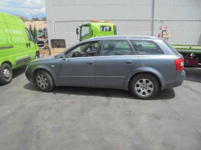 AUDI A4 B6/8E (2000-2005) Høyre sidespeil 8E1858532AA 18623458