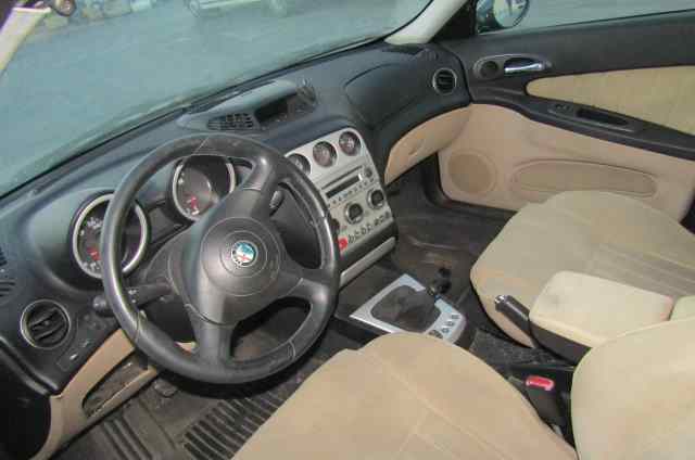 ALFA ROMEO 156 932 (1997-2007) Încuietoare hayon 2PINS 18426945