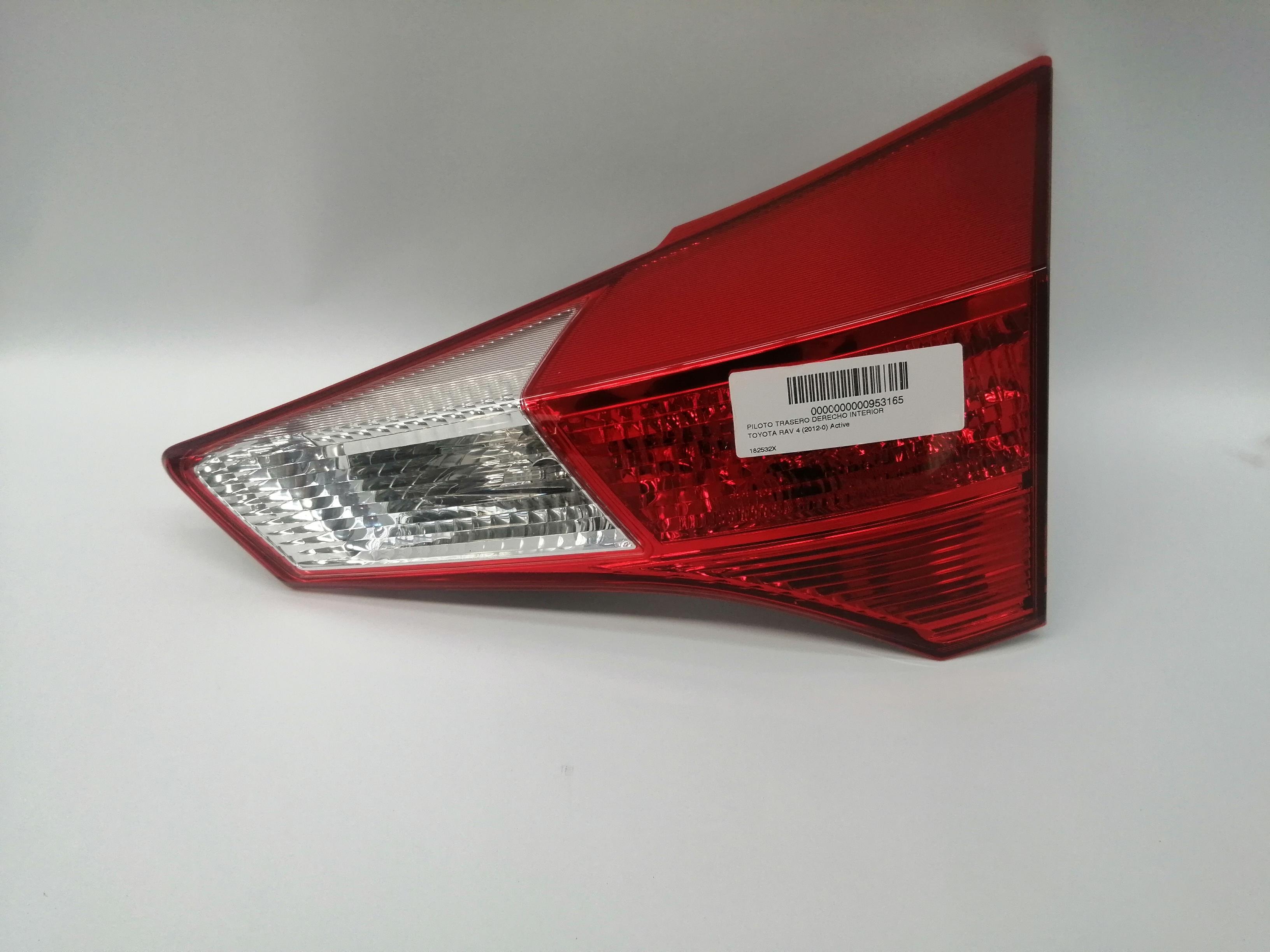 TOYOTA RAV4 4 generation (XA40) (2012-2018) Rear Right Taillight Lamp 8158142050 24035499