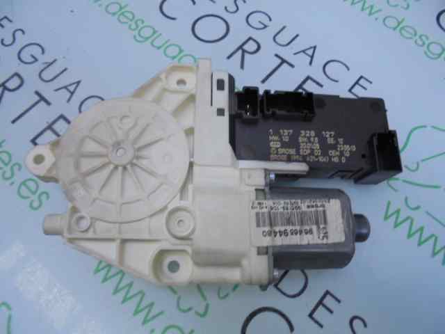 PEUGEOT 407 1 generation (2004-2010) Front Right Door Window Control Motor 9222Y9 18622152