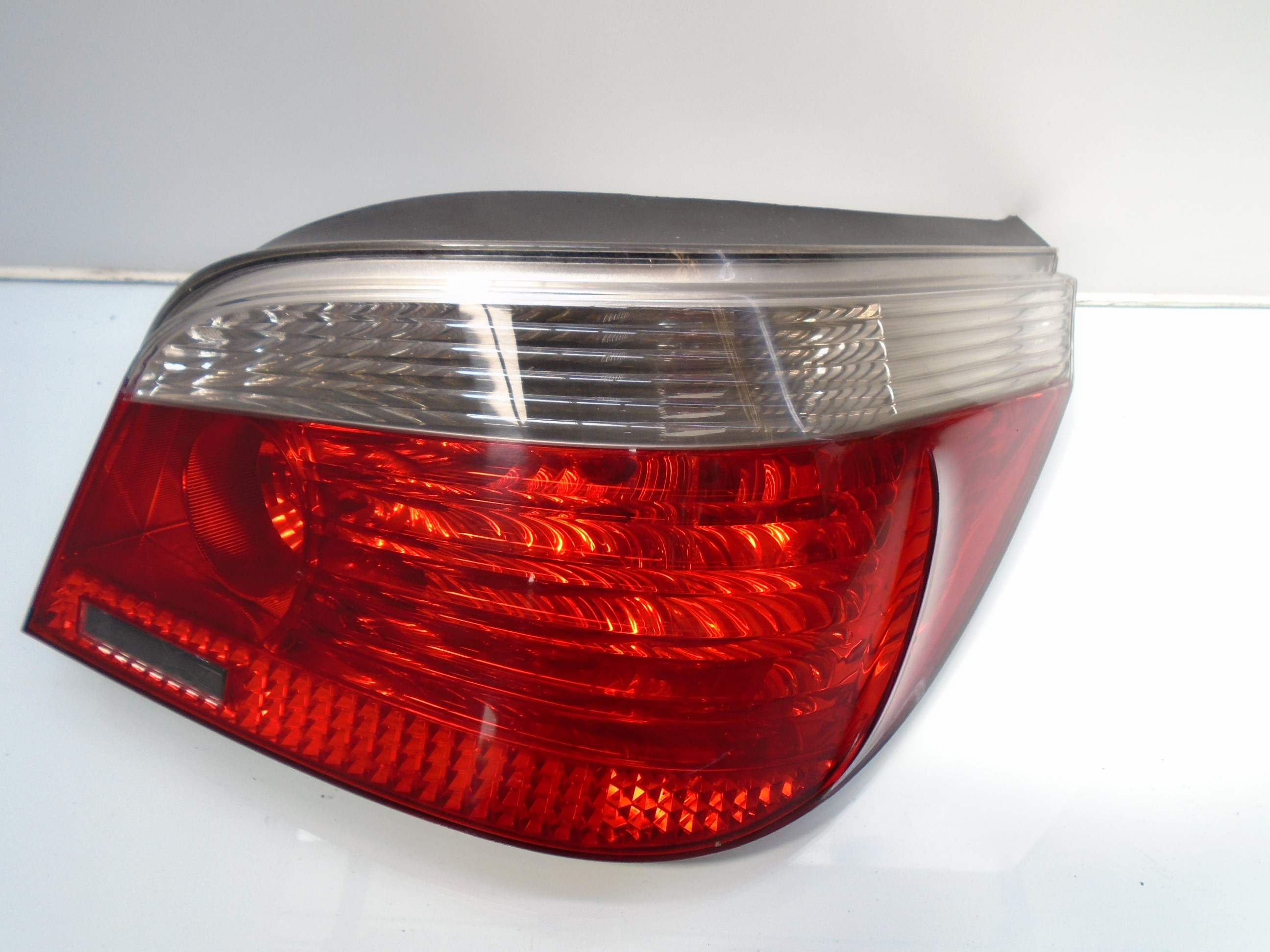 BMW 5 Series E60/E61 (2003-2010) Rear Right Taillight Lamp 63216935864 25114373