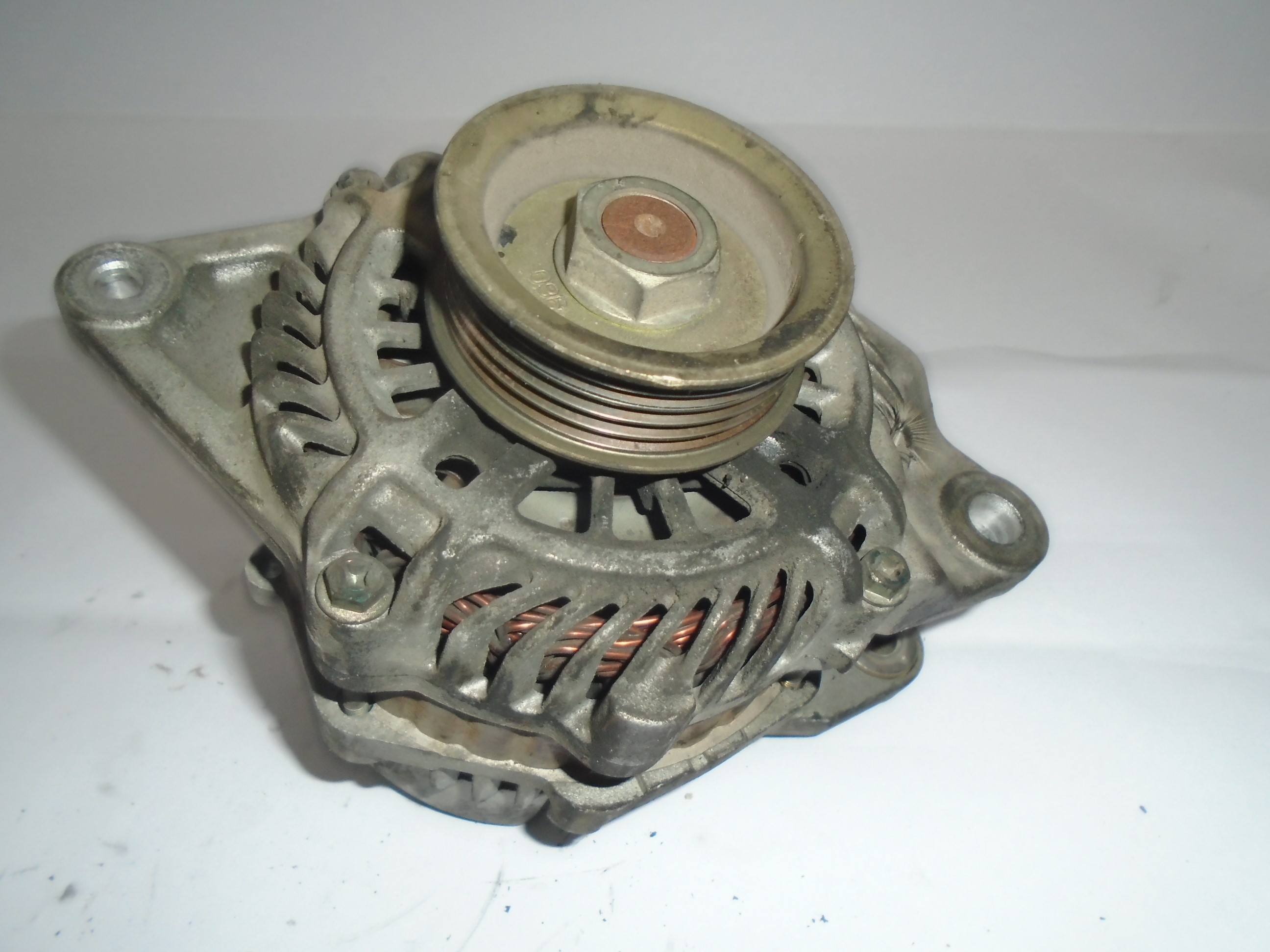 FIAT Colt 6 generation (2002-2013) Alternator 1800A070 18536902