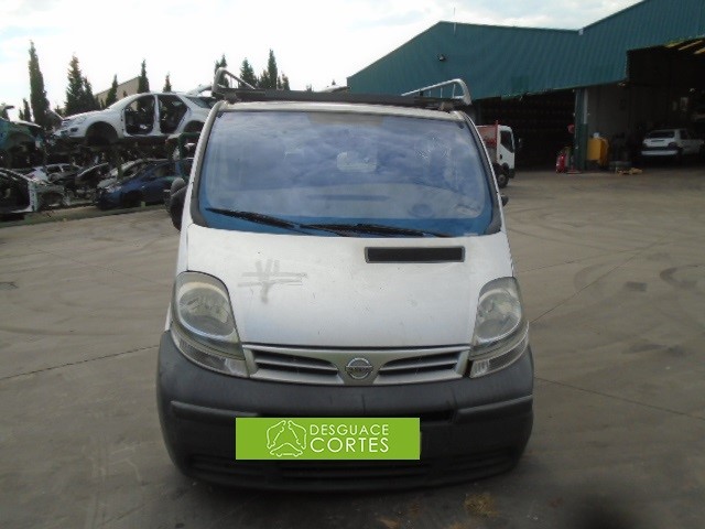 NISSAN Primastar 1 generation (2002-2014) Priekinių dešinių durų stiklo pakelėjas 8070000QAL 25114443