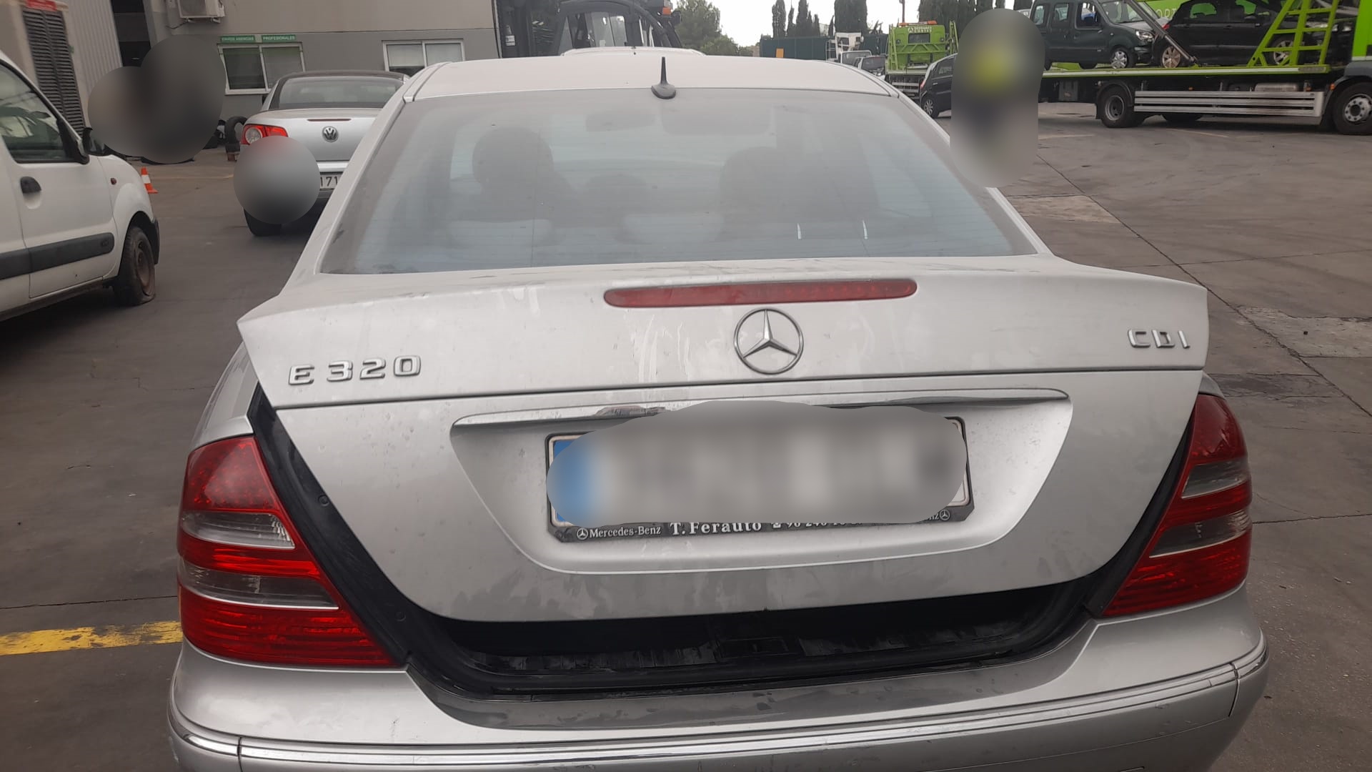 MERCEDES-BENZ E-Class W211/S211 (2002-2009) Front Right Door A2117201405 20986199