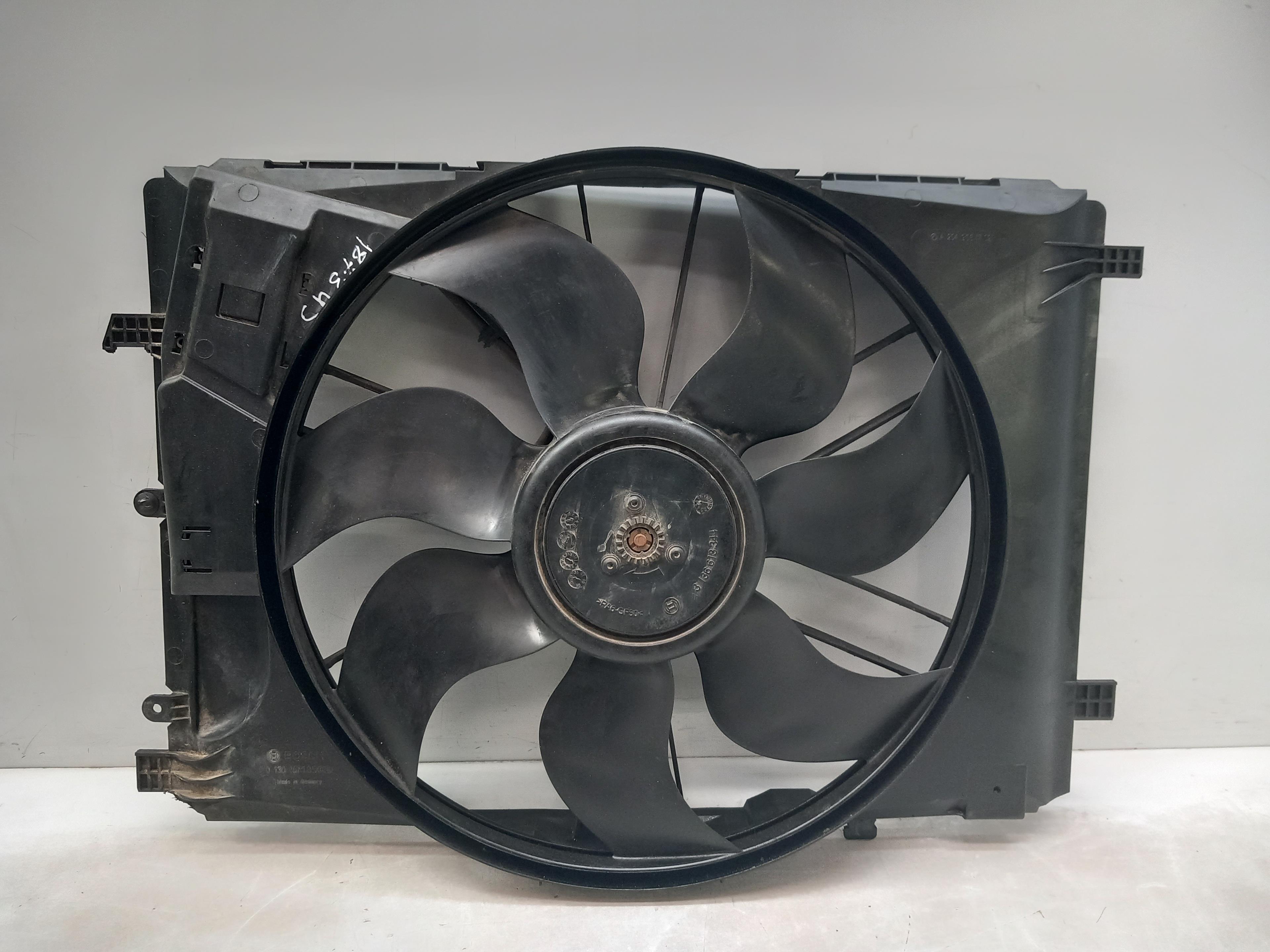 MERCEDES-BENZ GLK-Class X204 (2008-2015) Difūzoriaus ventiliatorius A2045000293 24697111