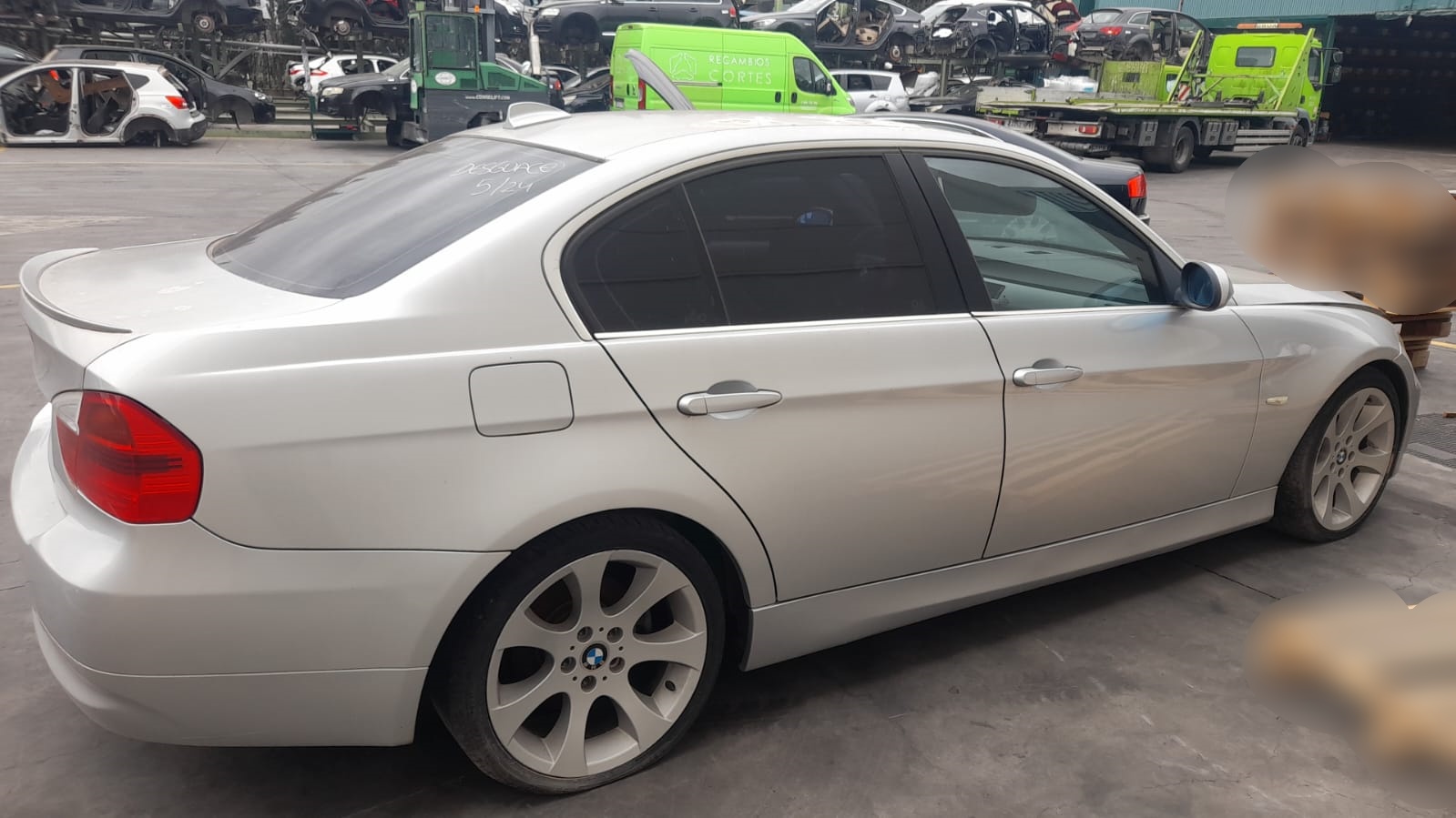 BMW 3 Series E90/E91/E92/E93 (2004-2013) Крыло переднее правое 41355A55AF4 25690319