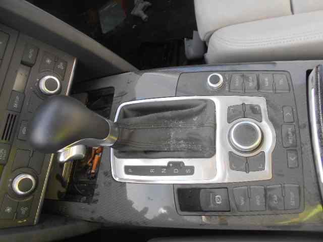 AUDI A6 C6/4F (2004-2011) Передняя правая дверь 4F0831052F 18341057