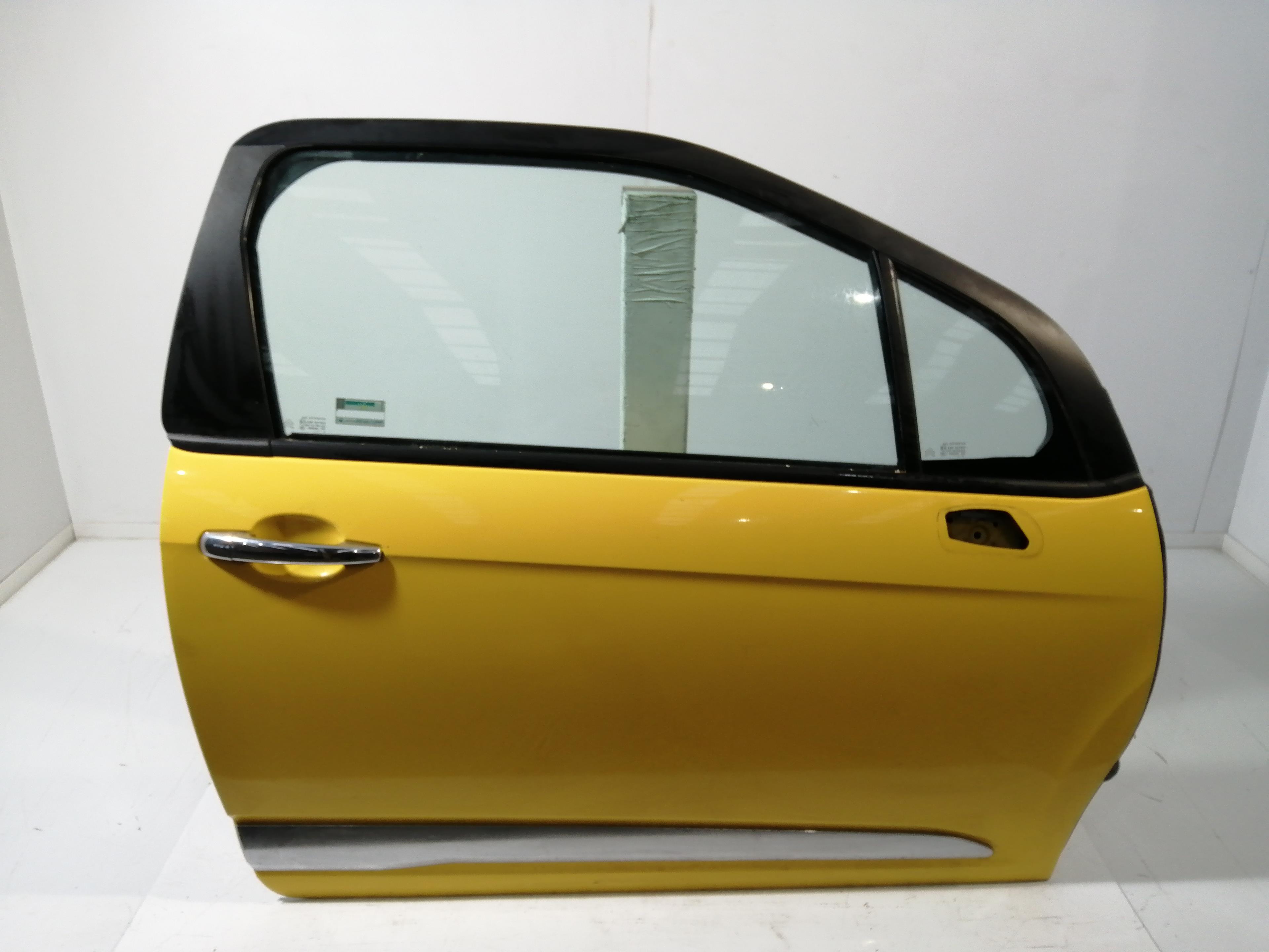 CITROËN DS3 1 generation (2010-2015) Front Right Door 9800008180 25755501