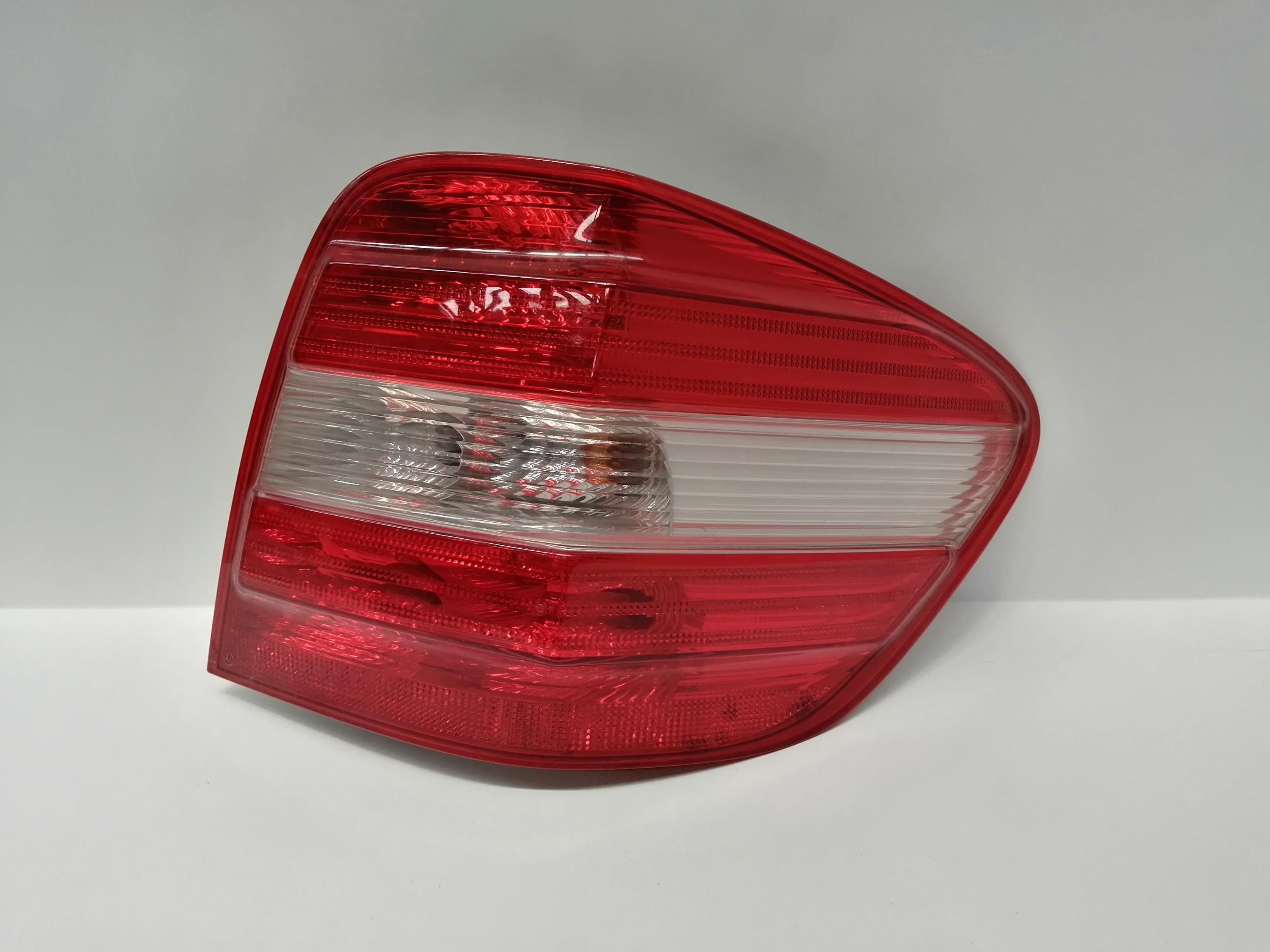 MERCEDES-BENZ M-Class W164 (2005-2011) Rear Right Taillight Lamp A1648200264 25210281