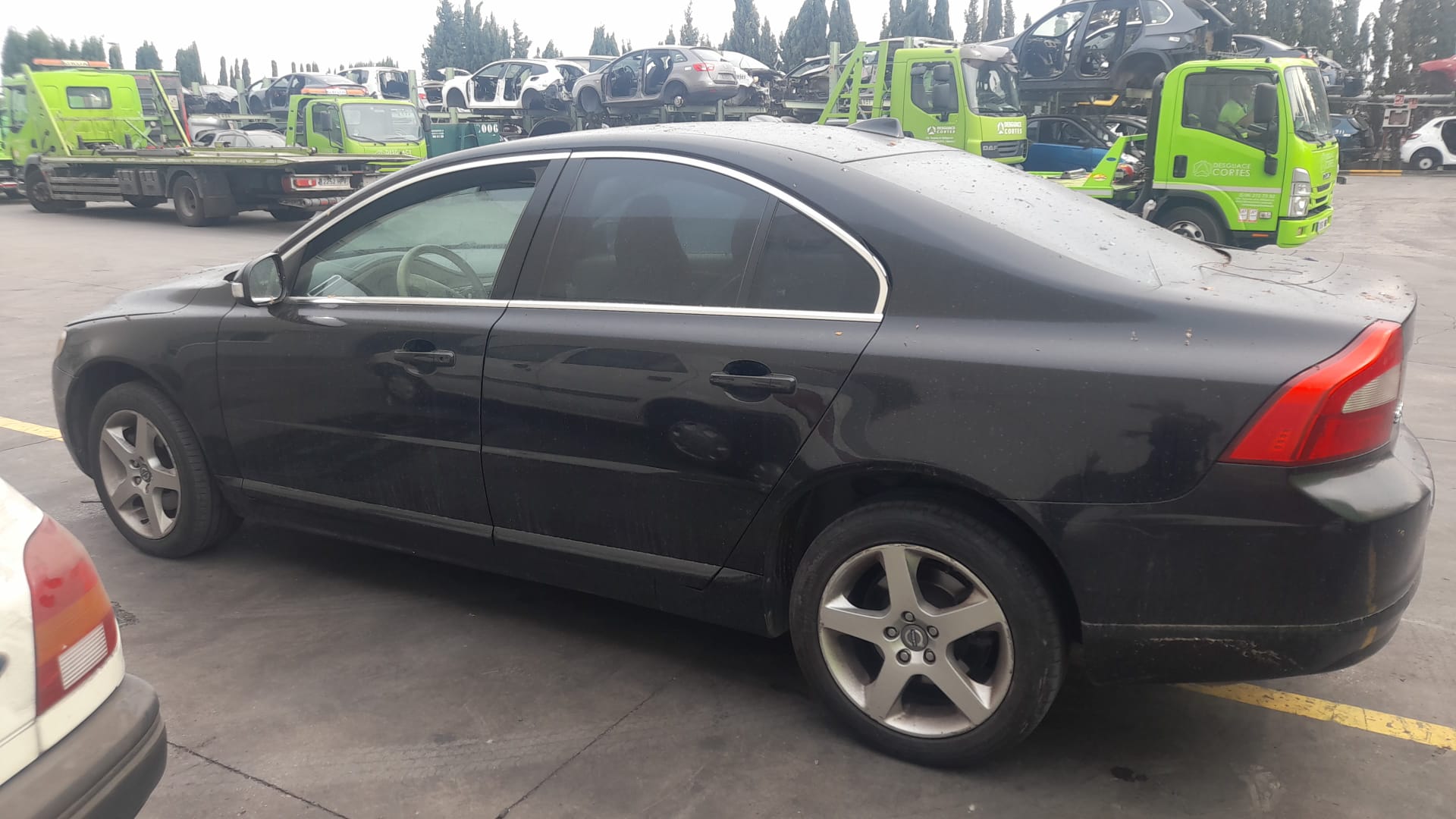 VOLVO S80 2 generation (2006-2020) Vänster främre dörr 32228890 25267944