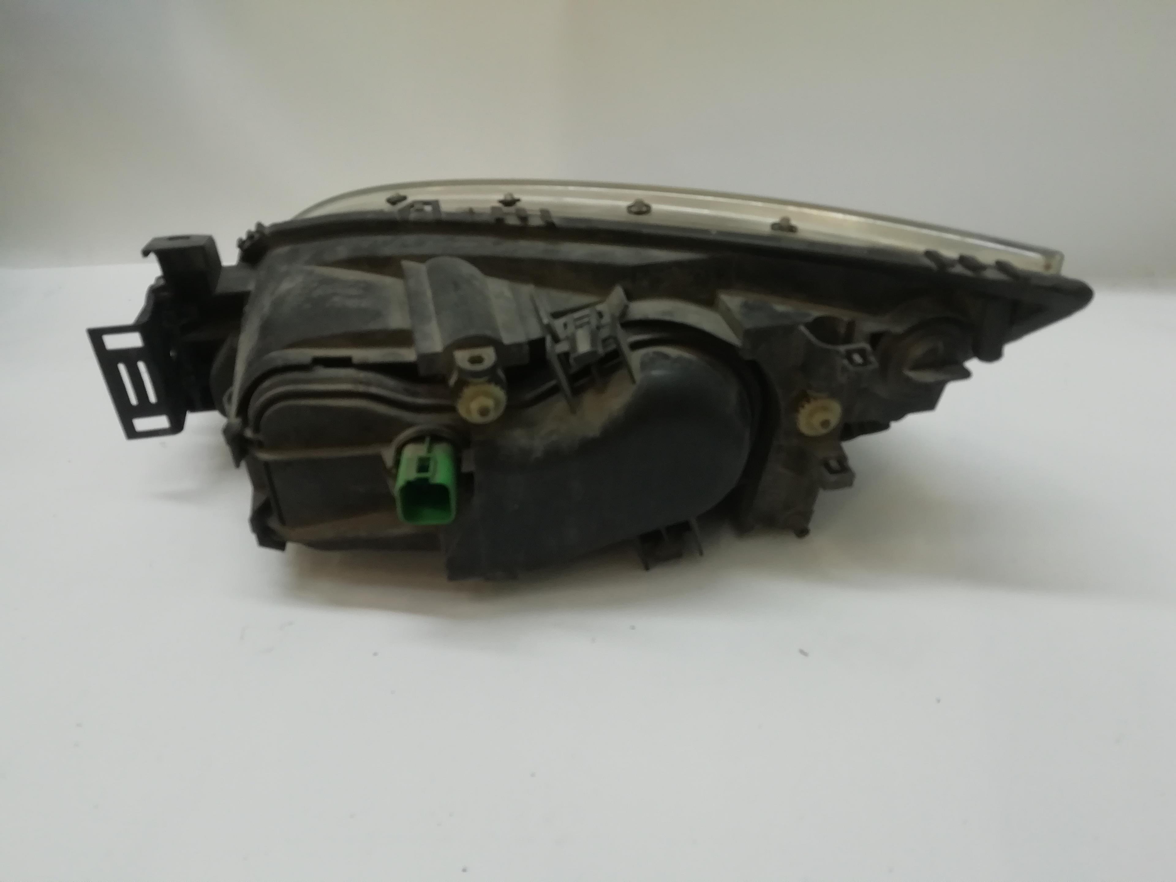 FORD Mondeo 3 generation (2000-2007) Front Right Headlight 1435619 22596299